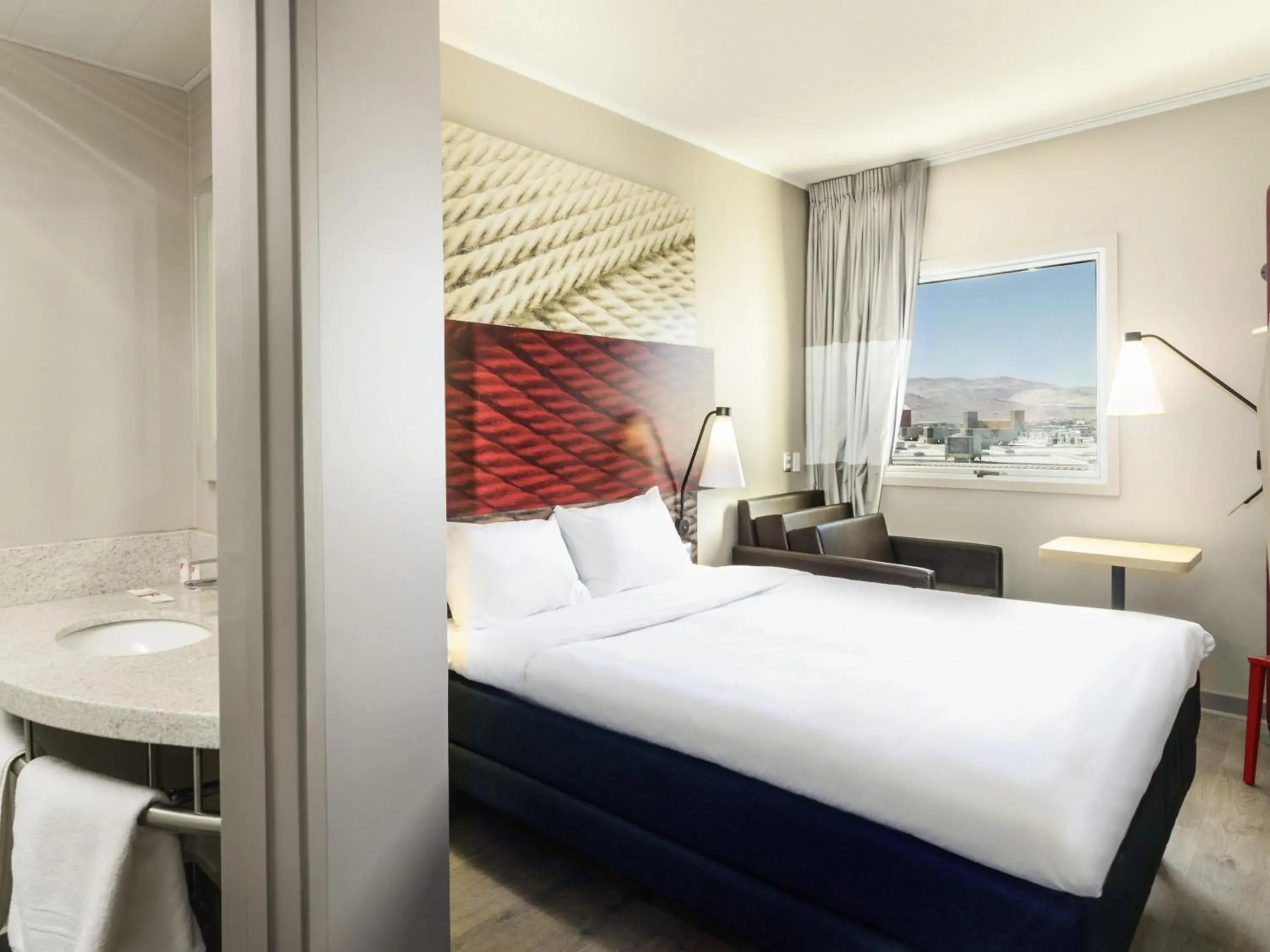 Bedroom, Bed in ibis Calama Bedroom, Bed in ibis Calama