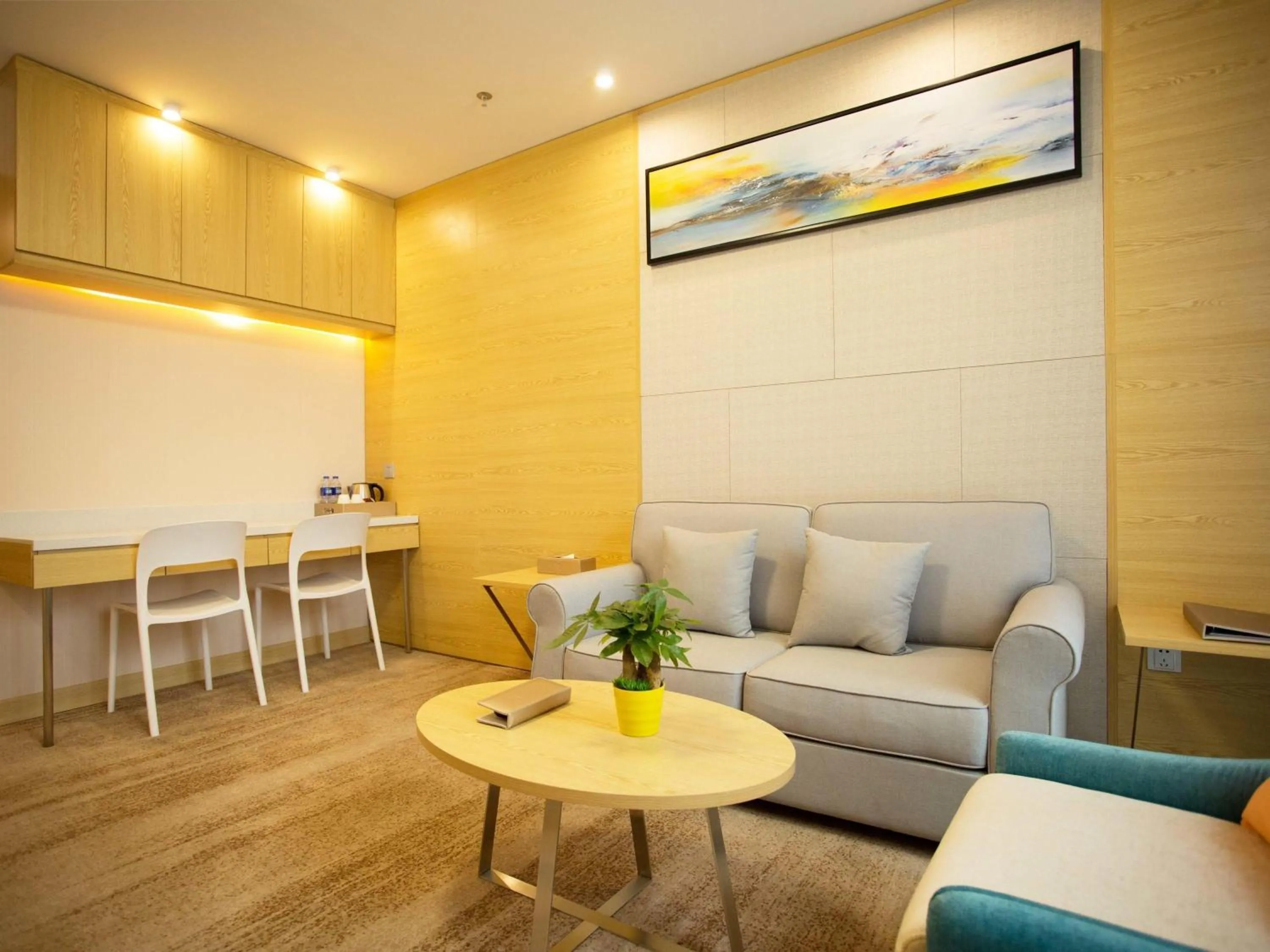 Bedroom in ibis Styles Changsha Intl Exhibition Ctr