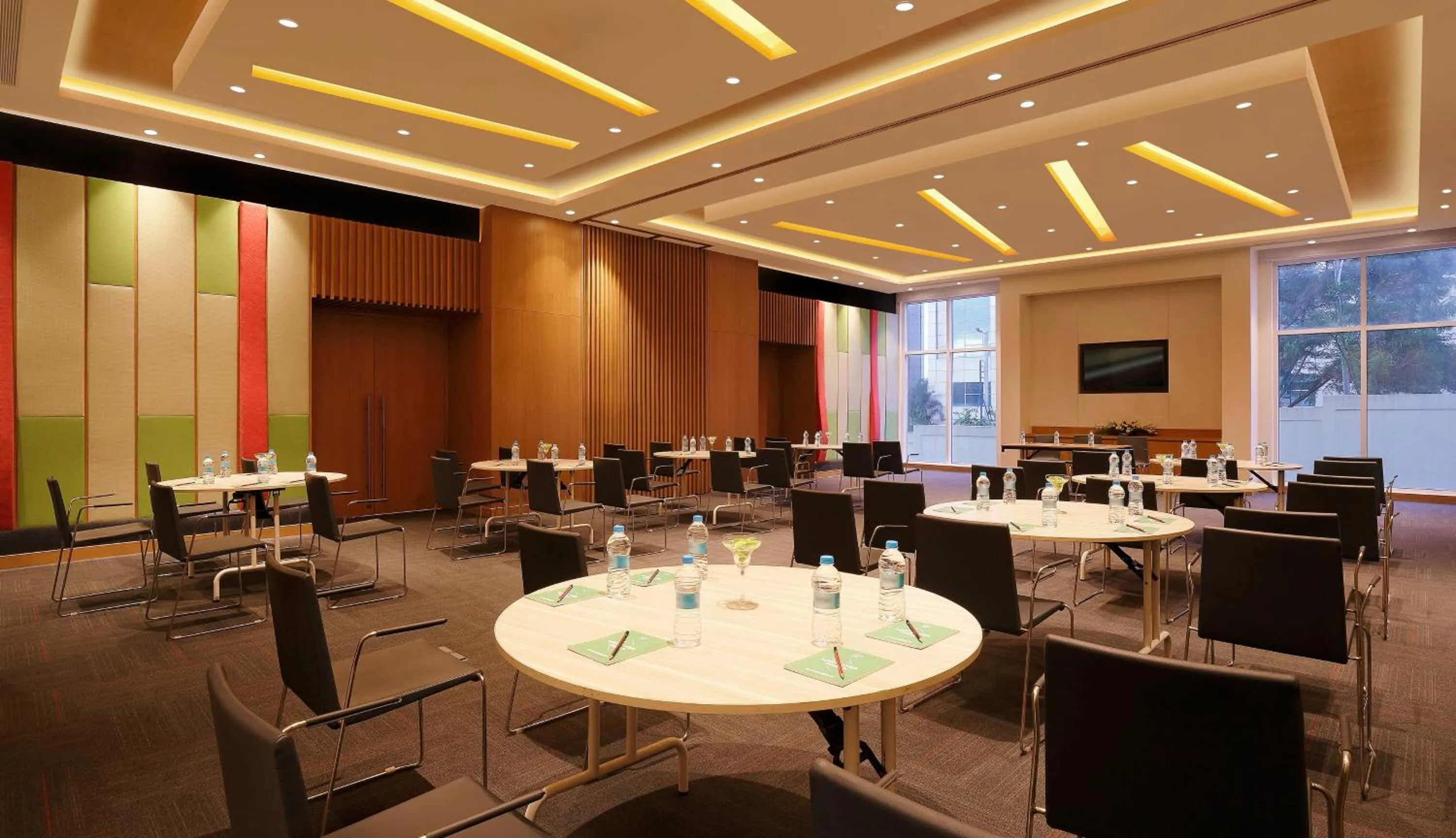Meeting/conference room in ibis Pune Hinjewadi - An Accor Brand