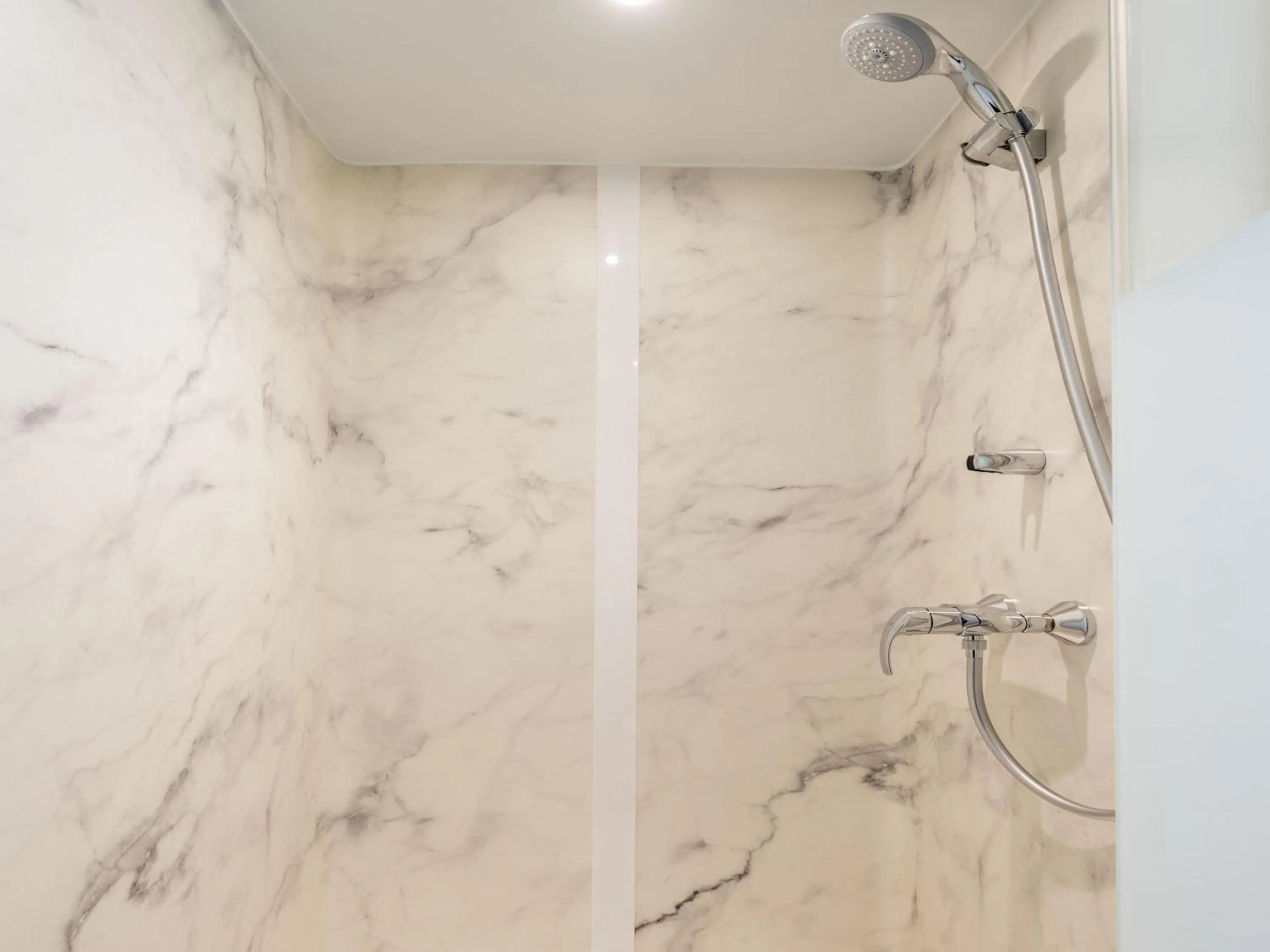 Bedroom in ibis budget Rotterdam The Hague Airport