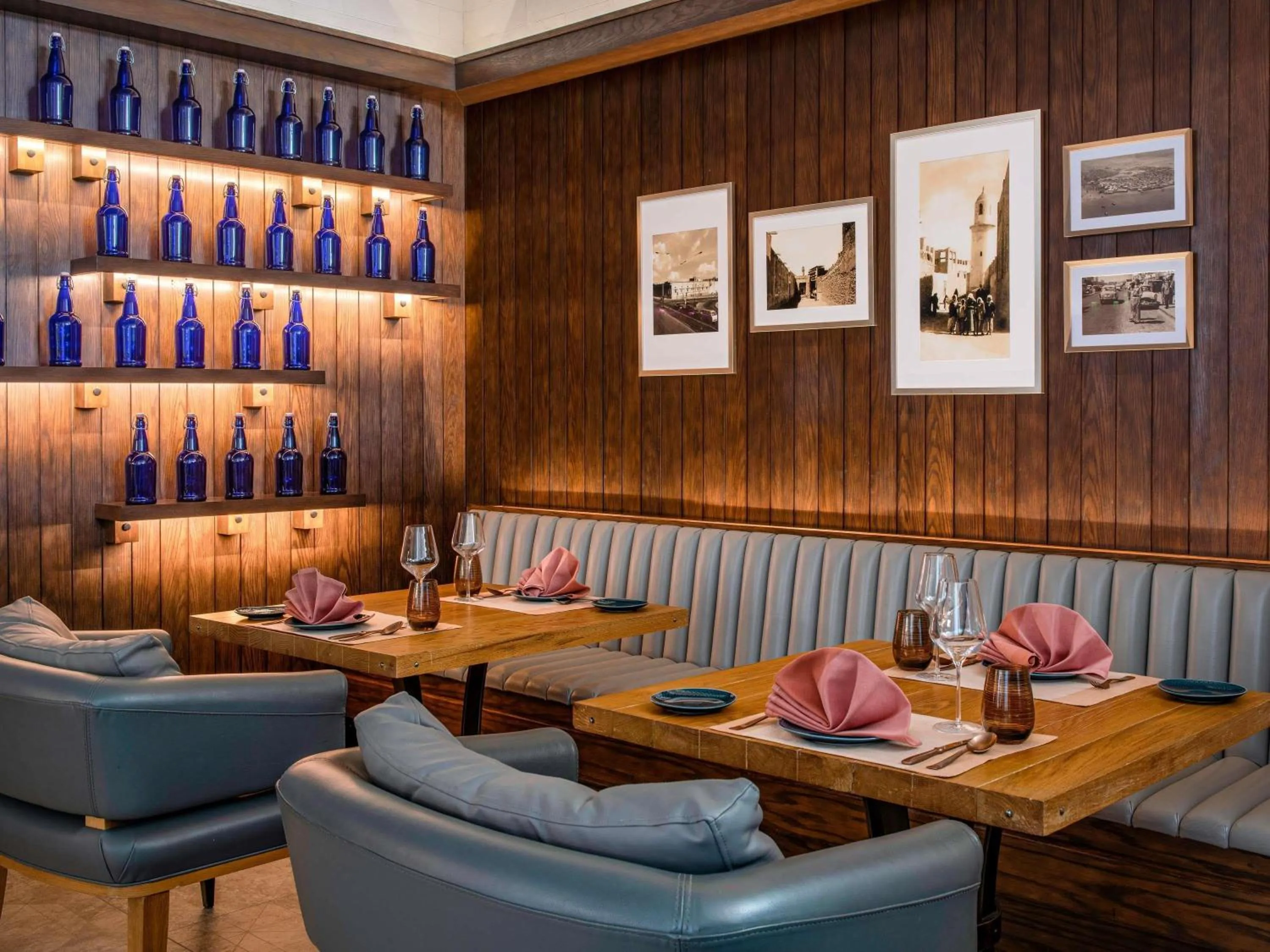 Restaurant/places to eat in Alwadi Hotel Doha - MGallery Collection