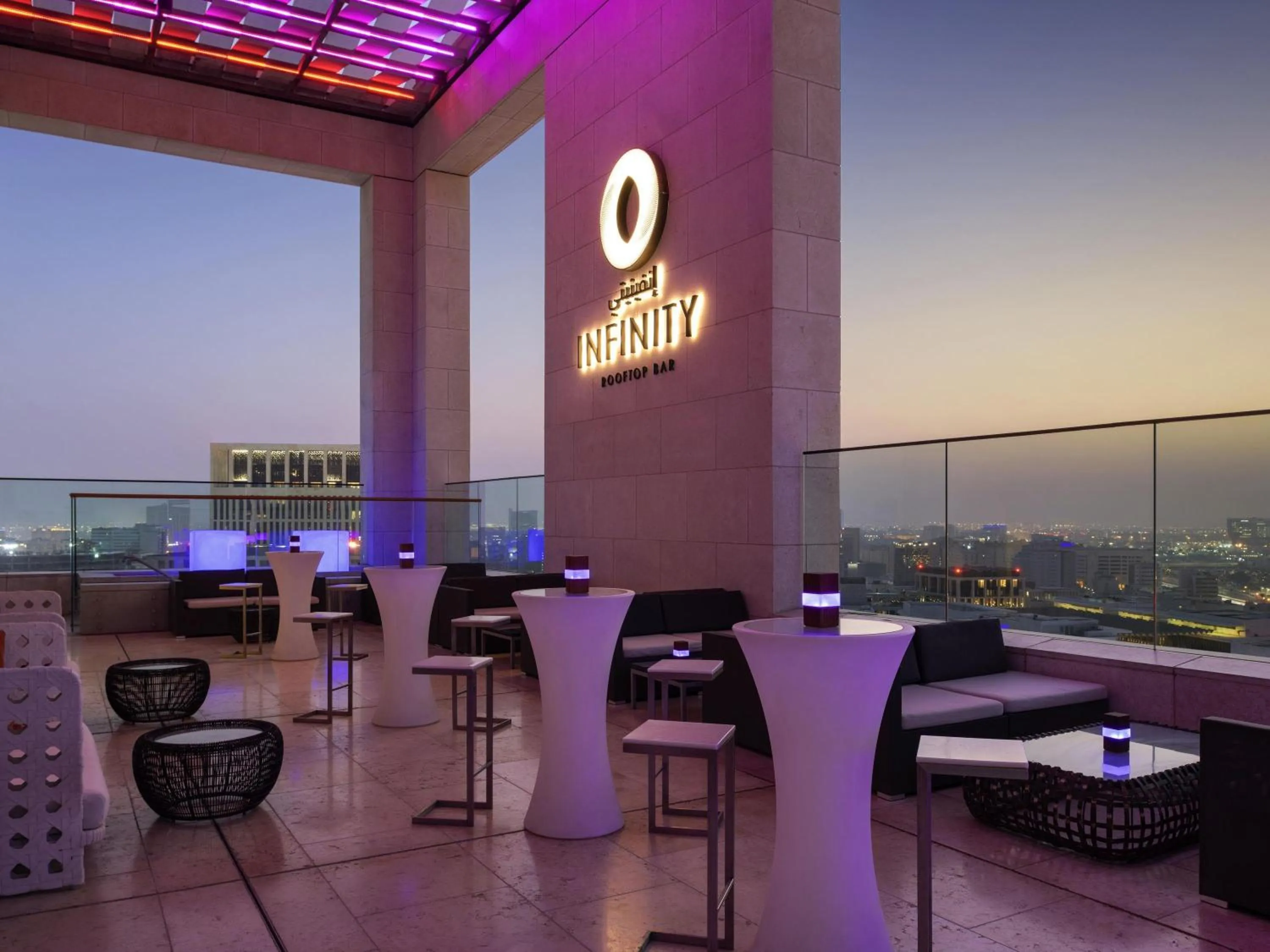 Lounge or bar in Alwadi Hotel Doha - MGallery Collection