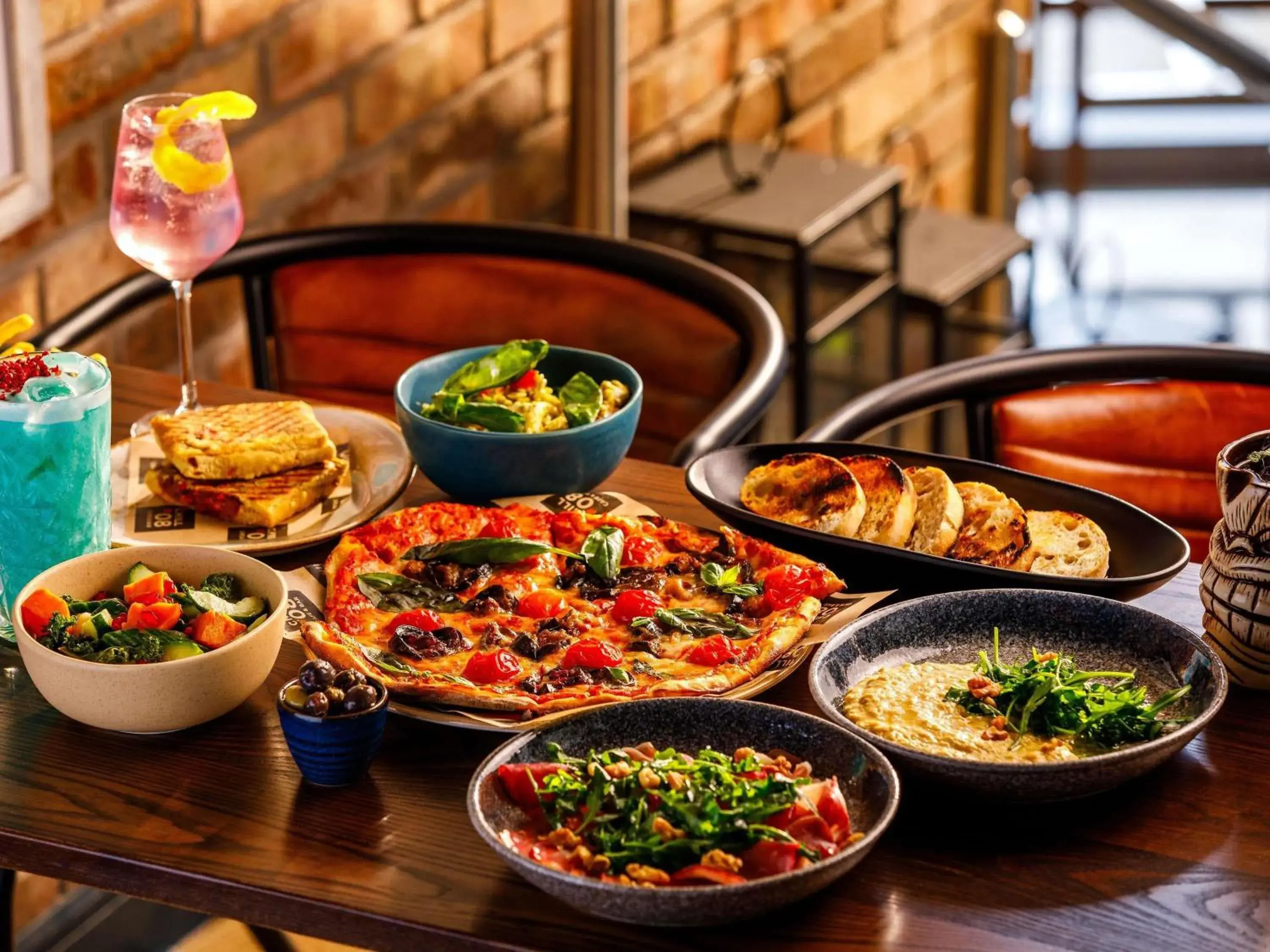 Restaurant/places to eat in ibis London Canning Town Restaurant/places to eat in ibis London Canning Town