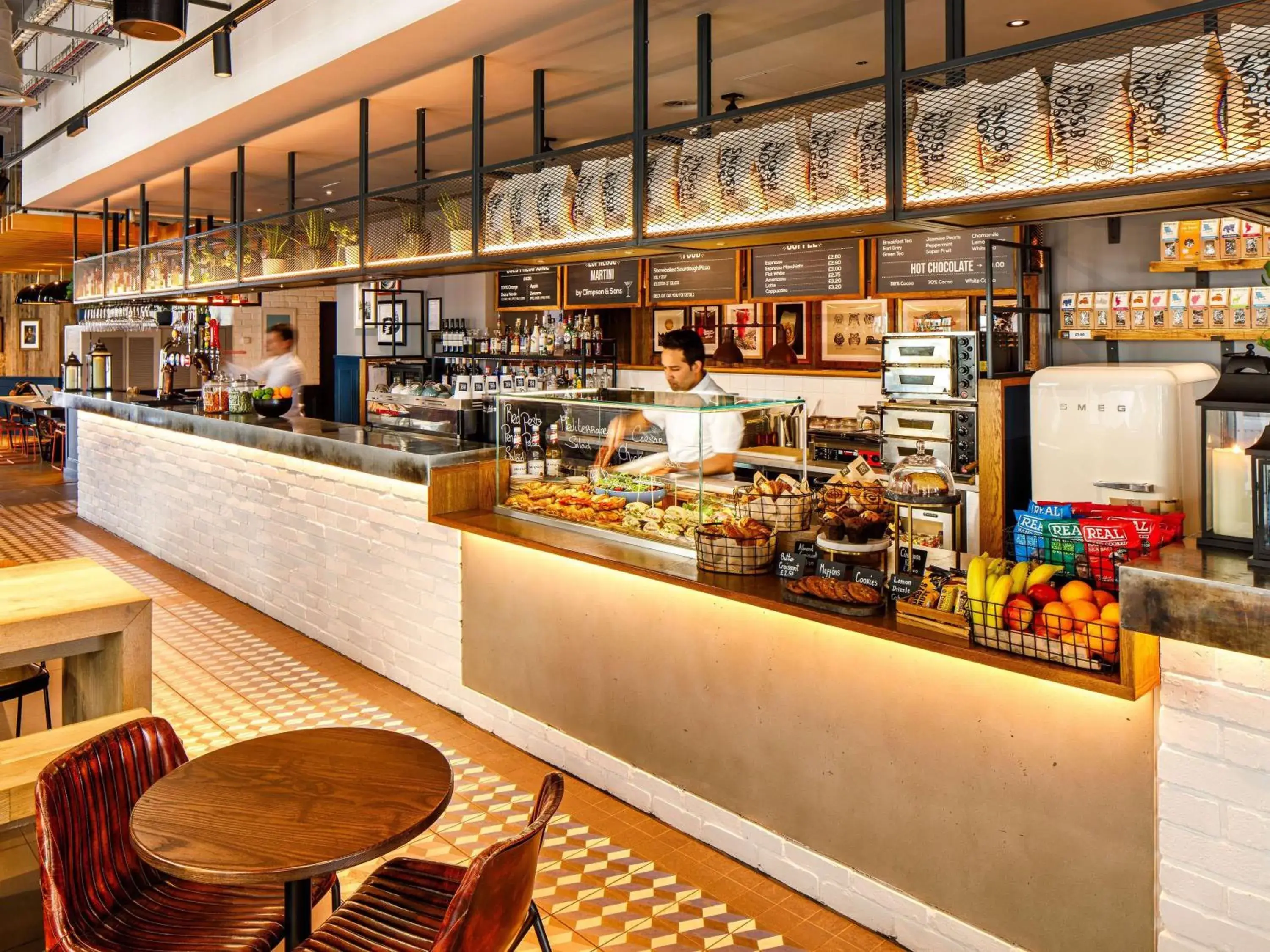 Property building in ibis London Canning Town Property building in ibis London Canning Town