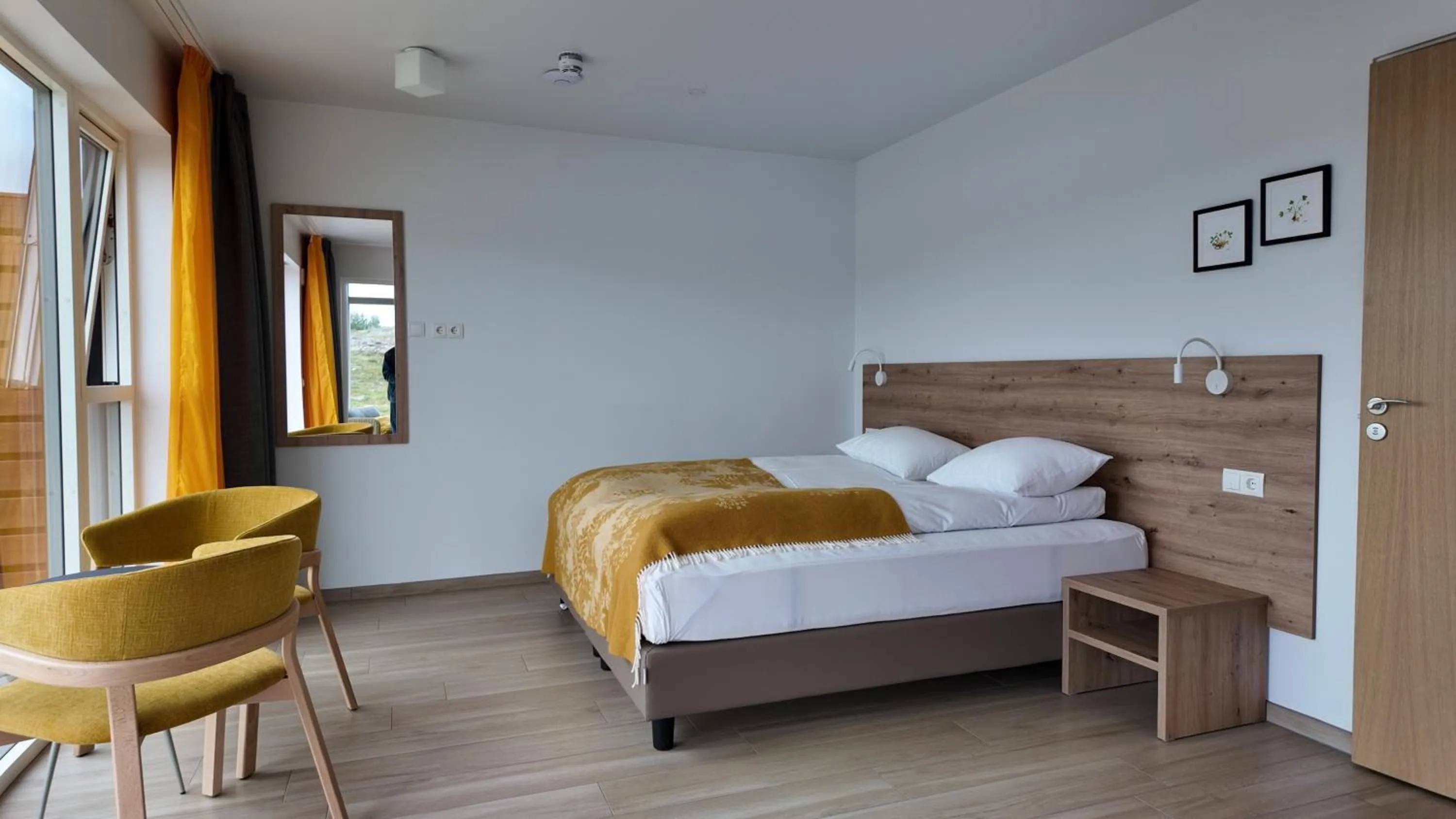 Bed in Hotel 1001 Nott