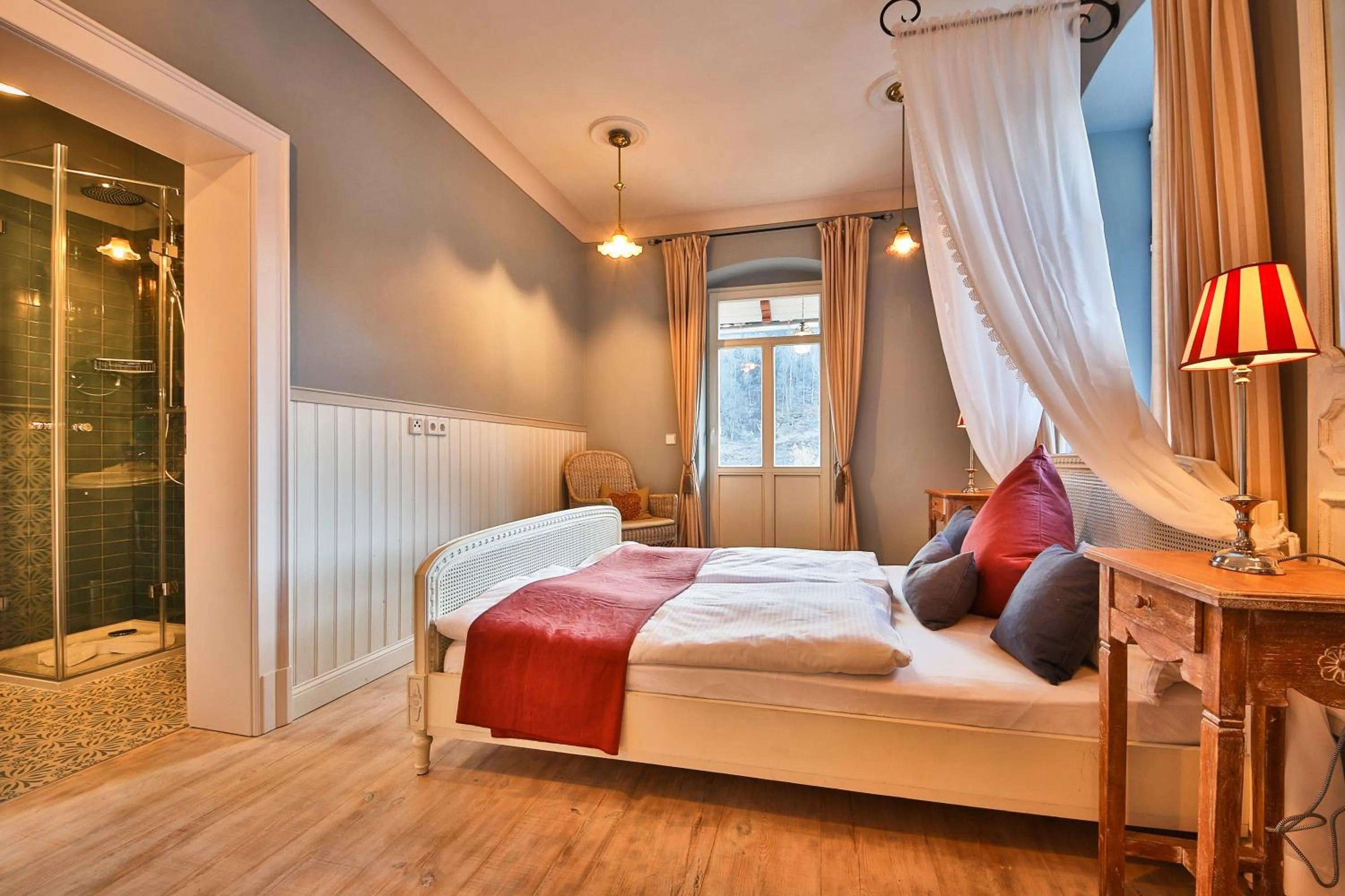 Photo of the whole room, Bed in Bio-Hotel Villa Waldfrieden
