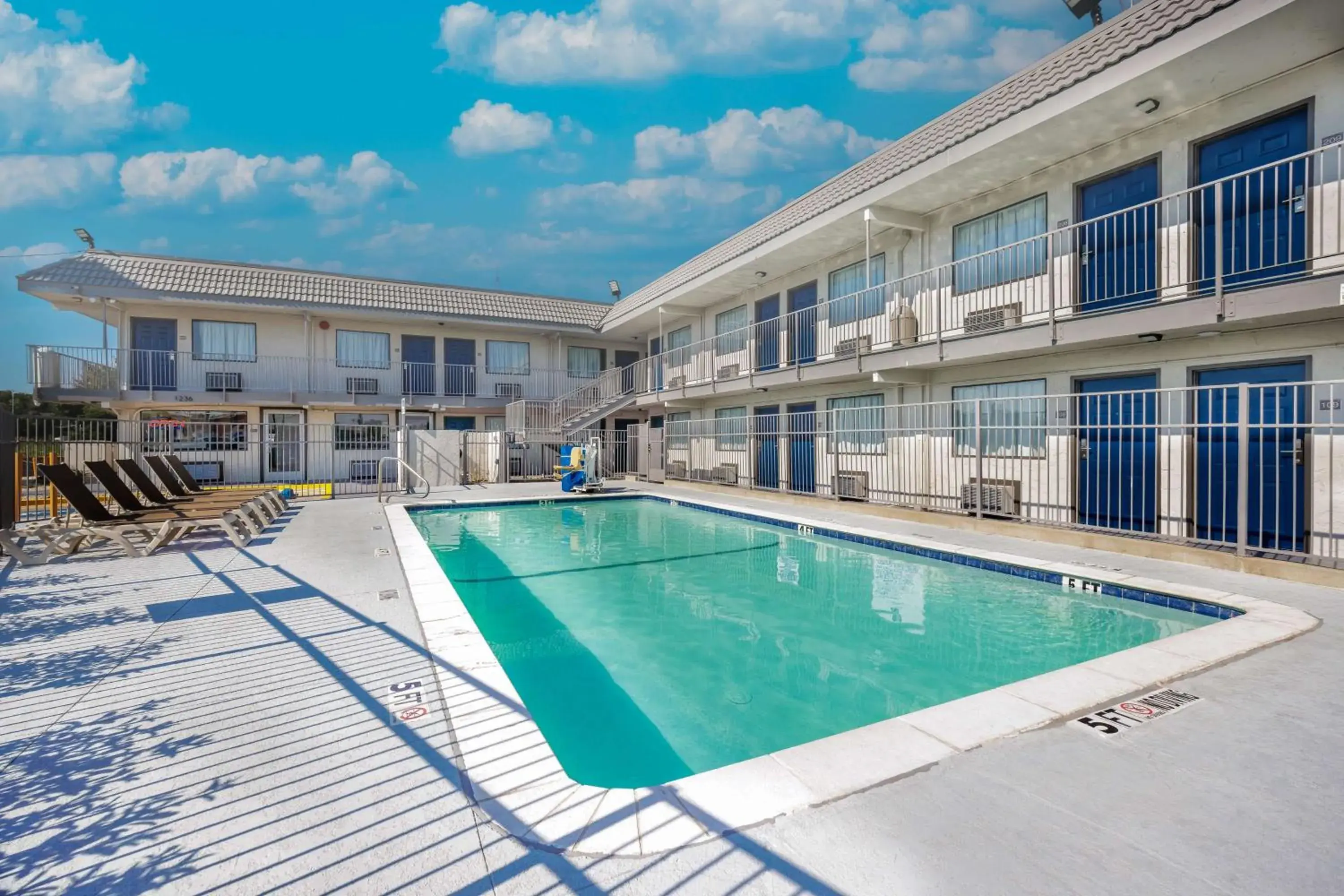 Pool view in Motel 6 Fort Worth, TX East Pool view in Motel 6 Fort Worth, TX East