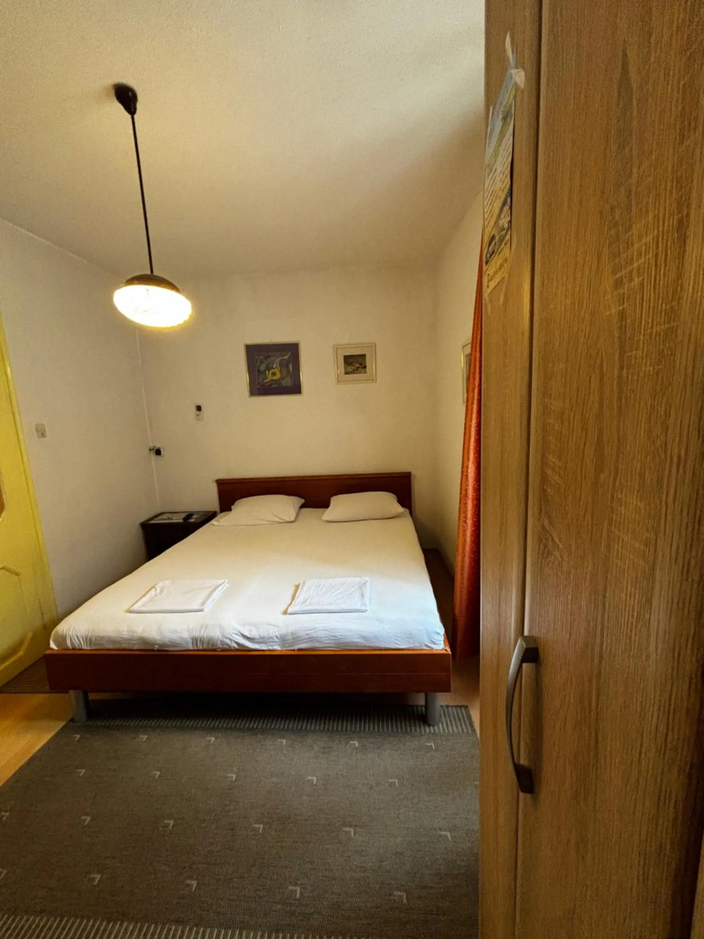 Bed in Accommodation Old Town Vitaic