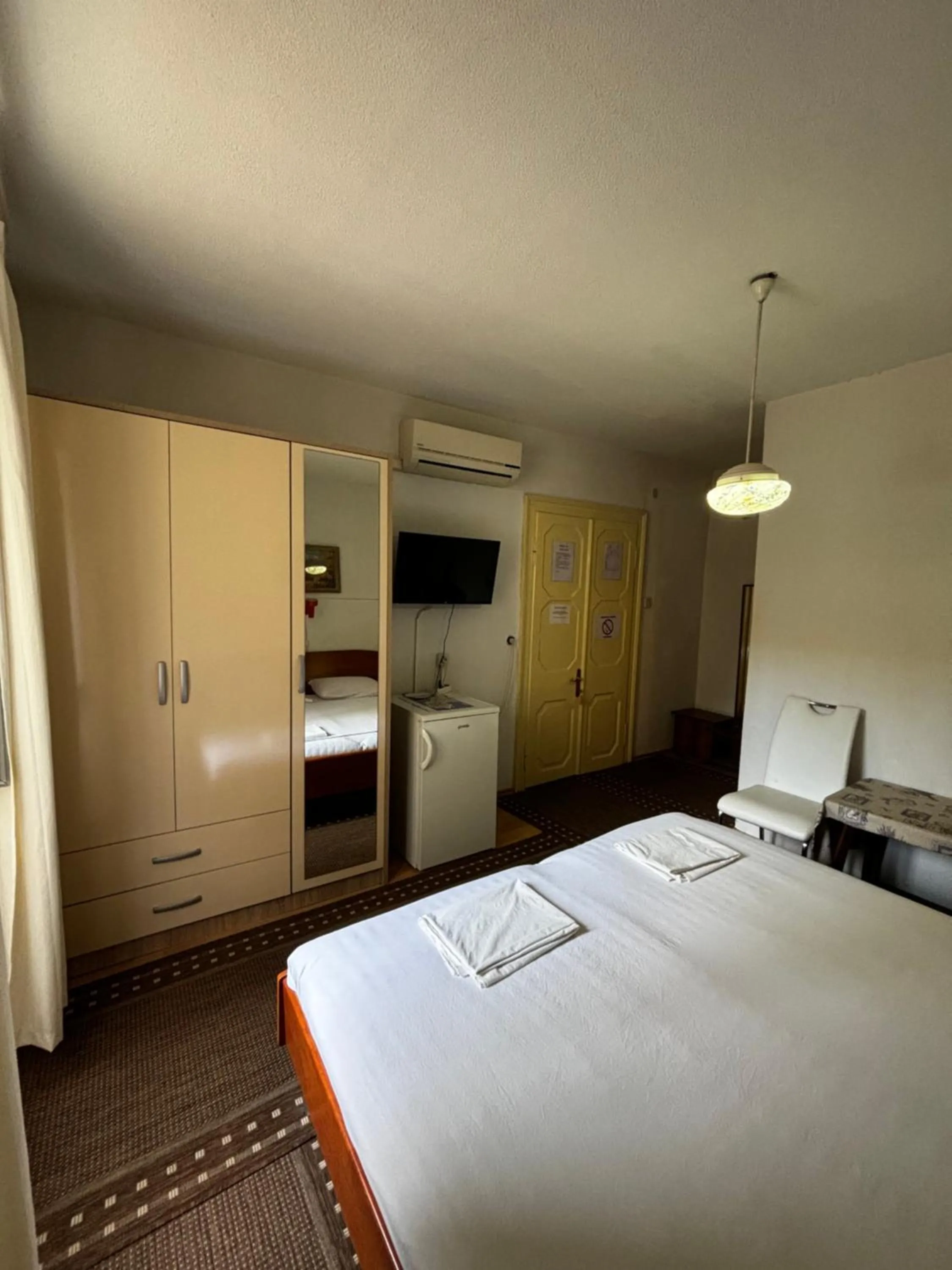 Bed in Accommodation Old Town Vitaic