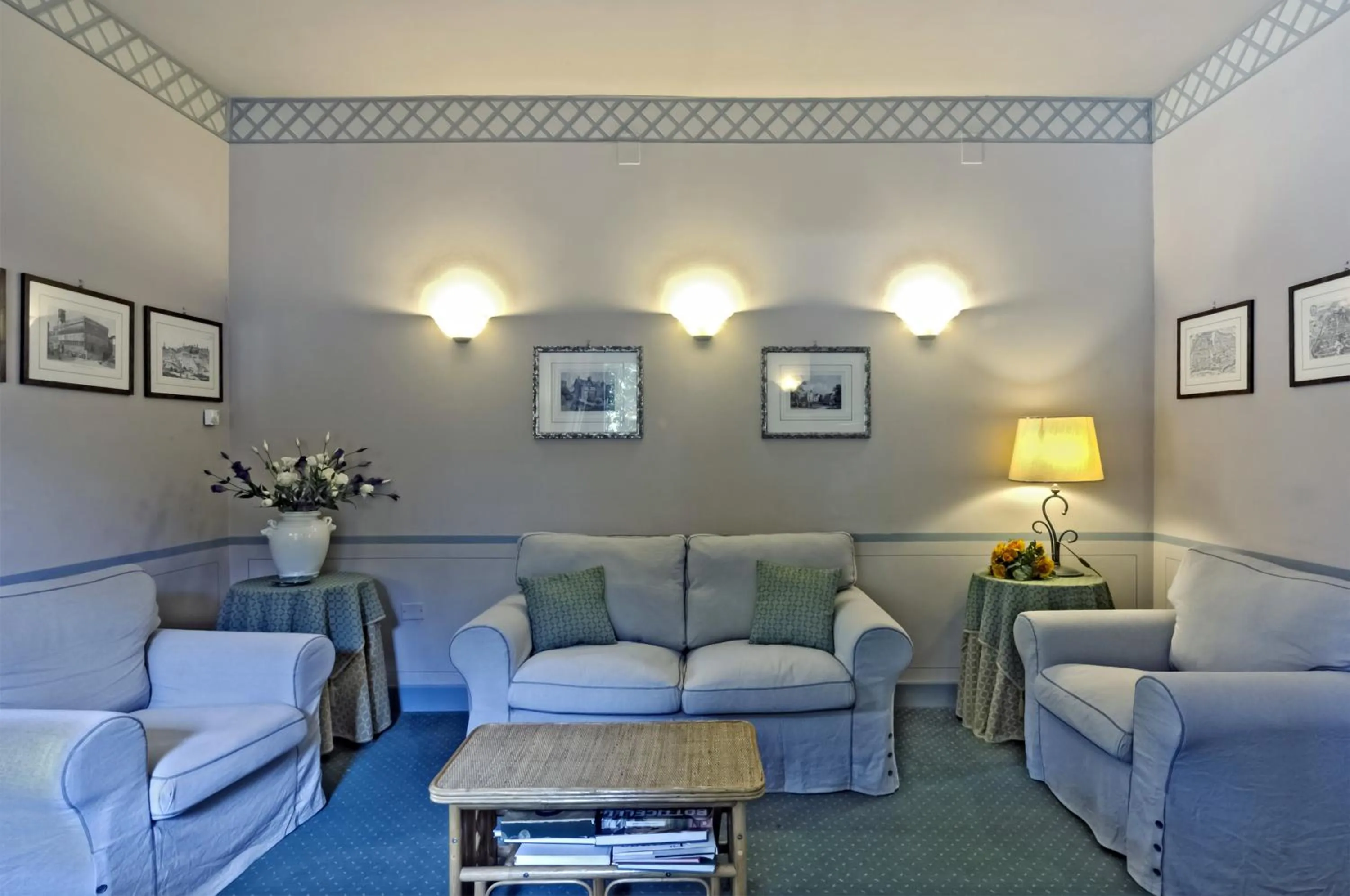 Communal lounge/ TV room in Hotel Kursaal