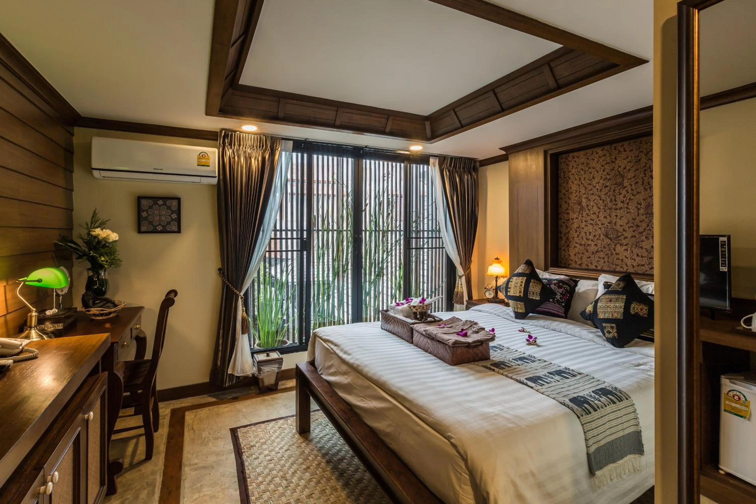 Photo of the whole room, Bed in Wannamas Chiangmai Boutique House