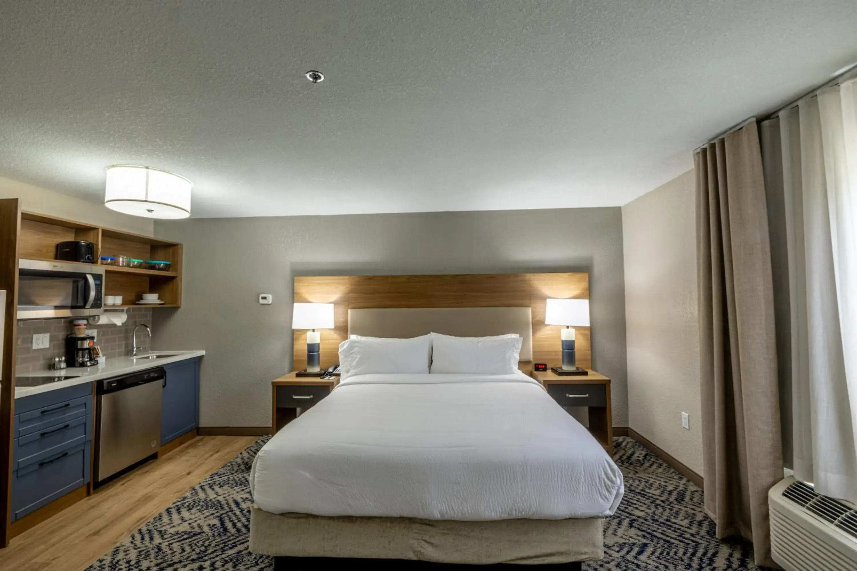 Bed in Candlewood Suites Wichita Northwest by IHG Bed in Candlewood Suites Wichita Northwest by IHG