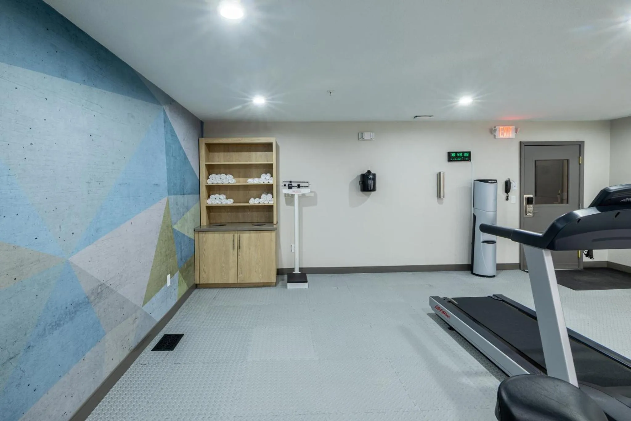 Fitness centre/facilities in Candlewood Suites Wichita Northwest by IHG