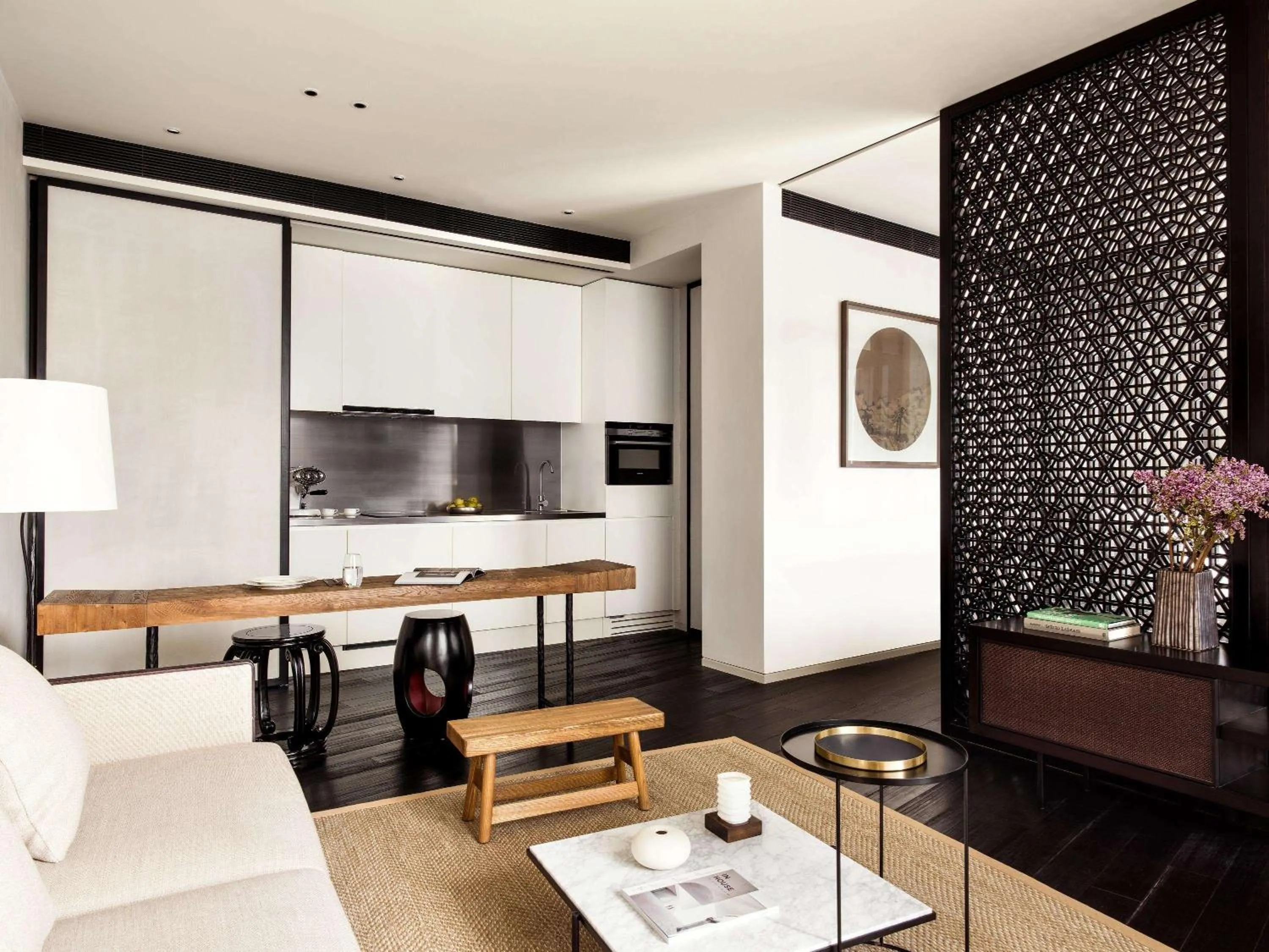 Photo of the whole room in Upper House Shanghai - Former The Middle House