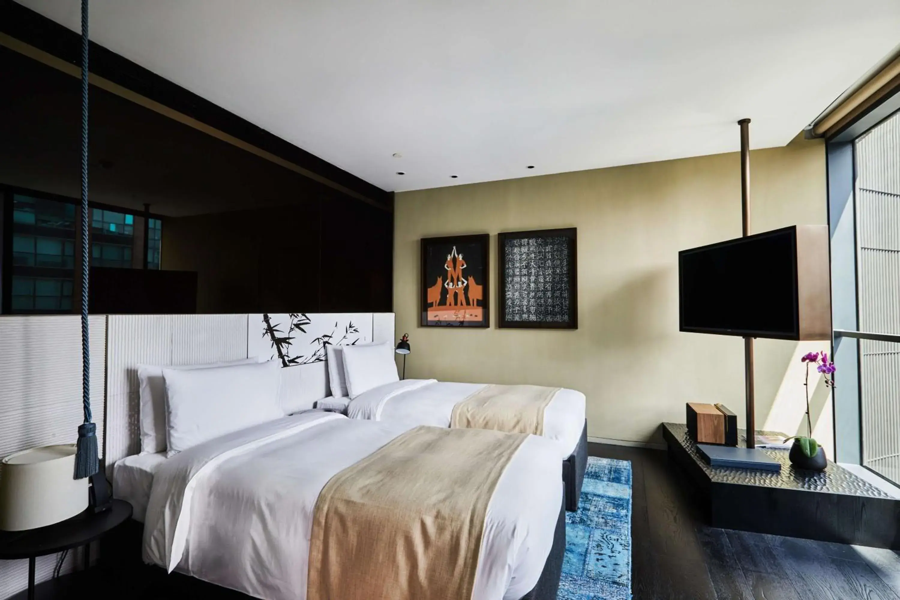 Photo of the whole room, Bed in Upper House Shanghai - Former The Middle House Photo of the whole room, Bed in Upper House Shanghai - Former The Middle House