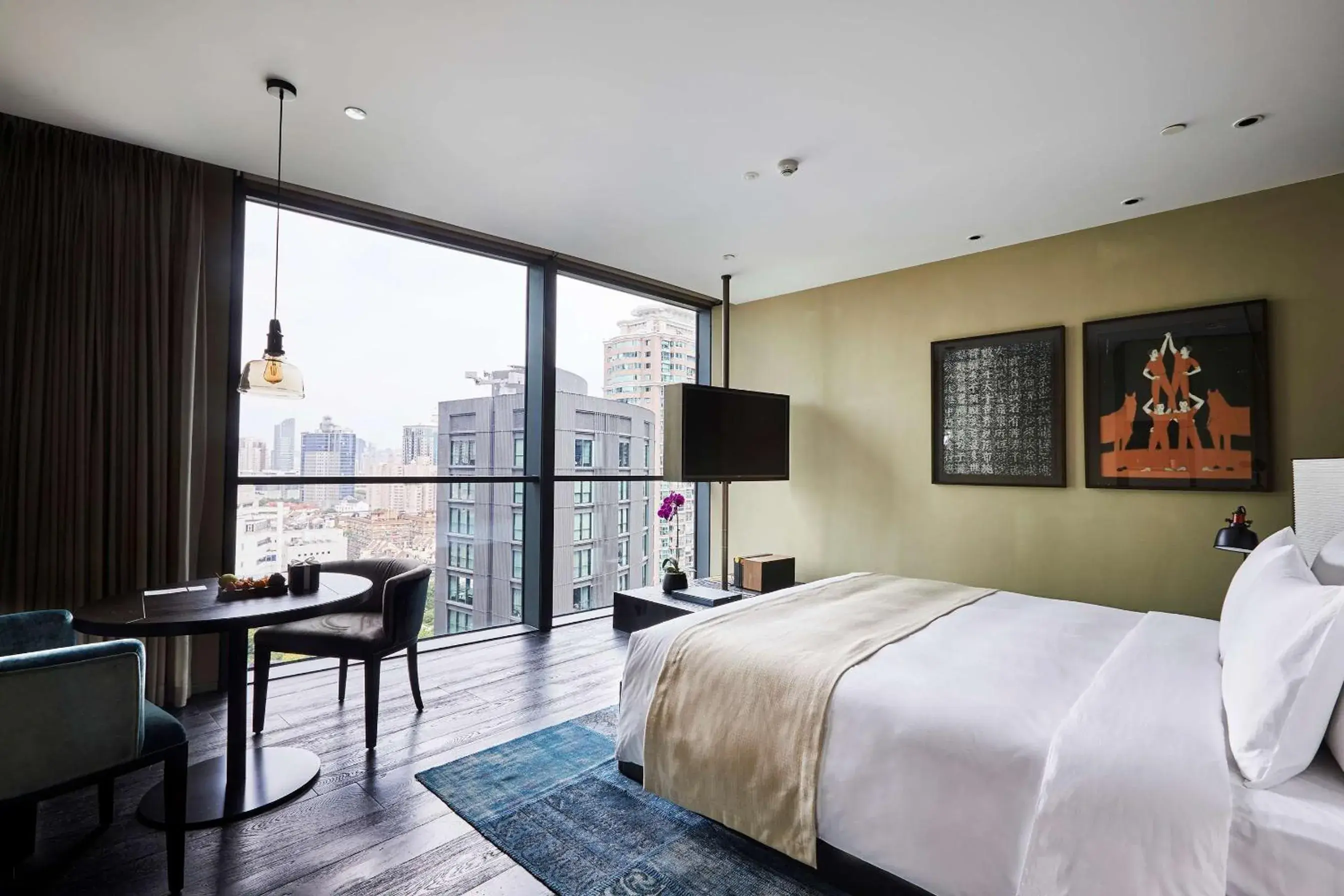 Photo of the whole room, Bed in Upper House Shanghai - Former The Middle House Photo of the whole room, Bed in Upper House Shanghai - Former The Middle House