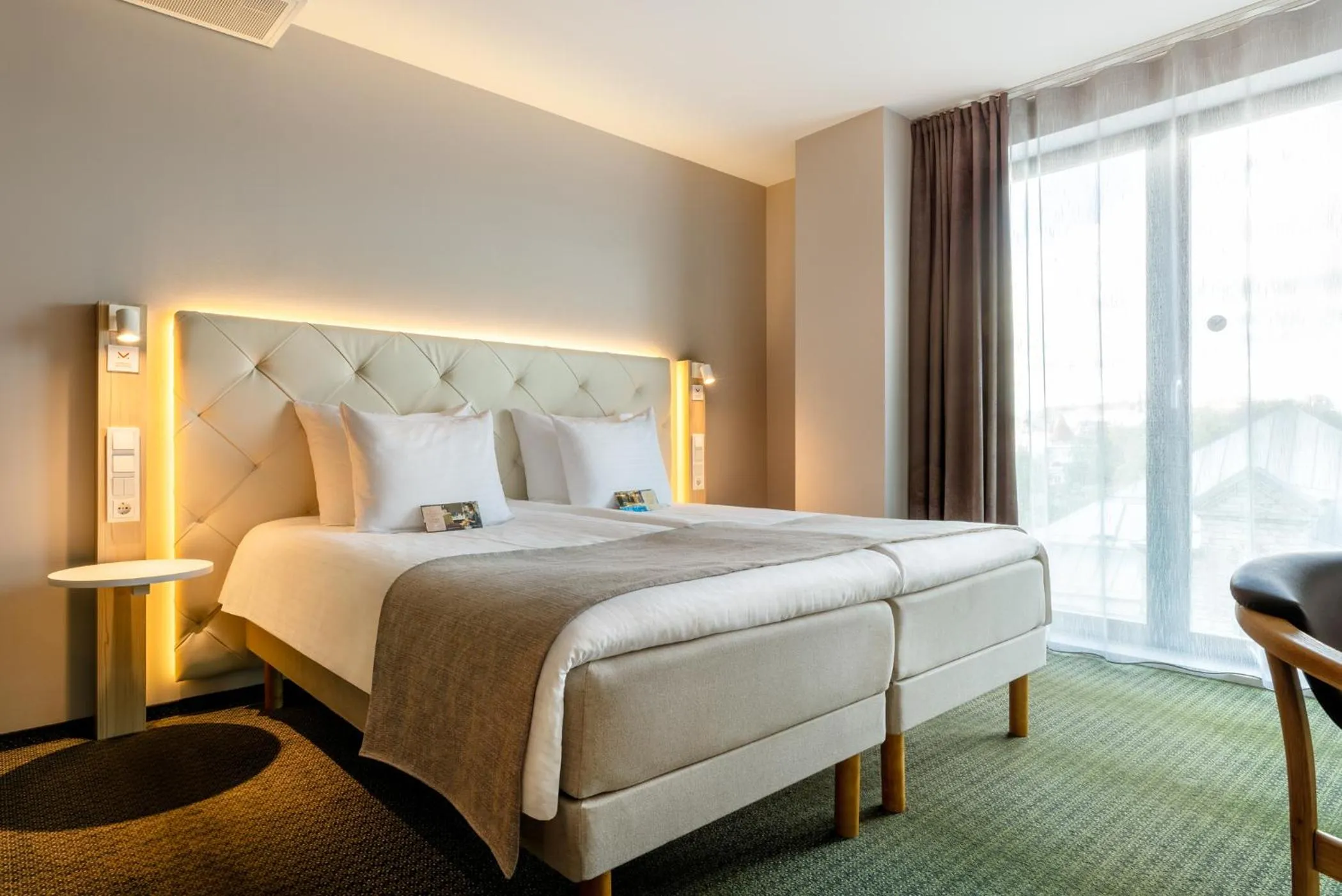 Bed in Metropol Spa Hotel