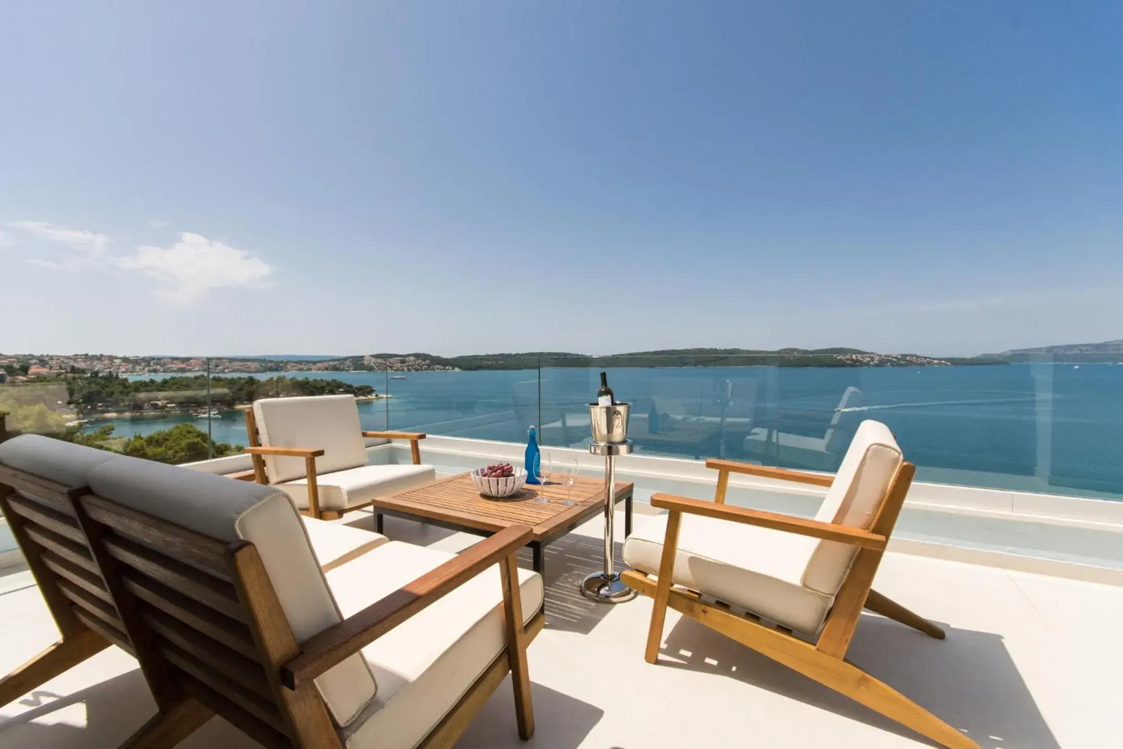 Seafront Luxury Apartments Fun Seafront Luxury Apartments Fun