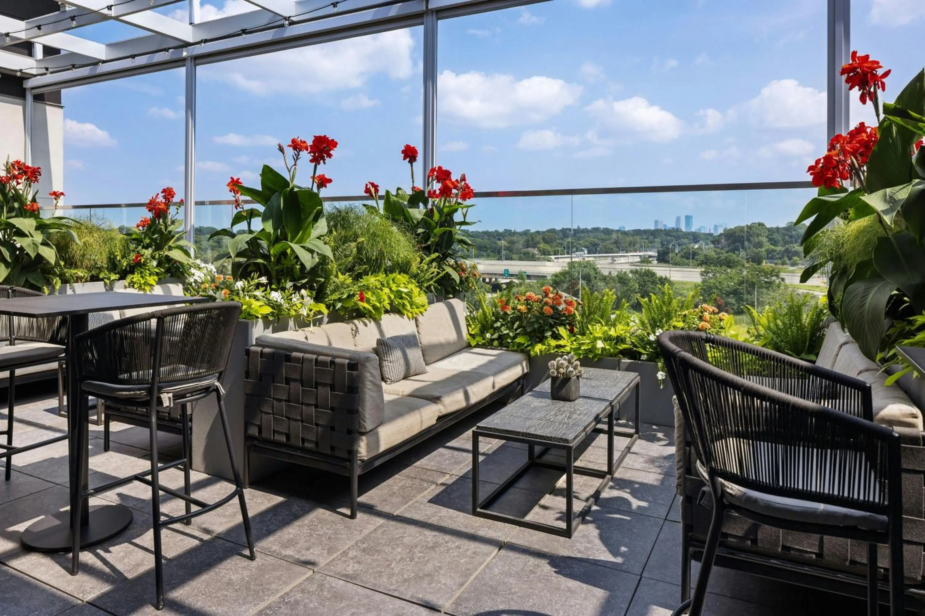 Lounge or bar in AC Hotel by Marriott Minneapolis West End