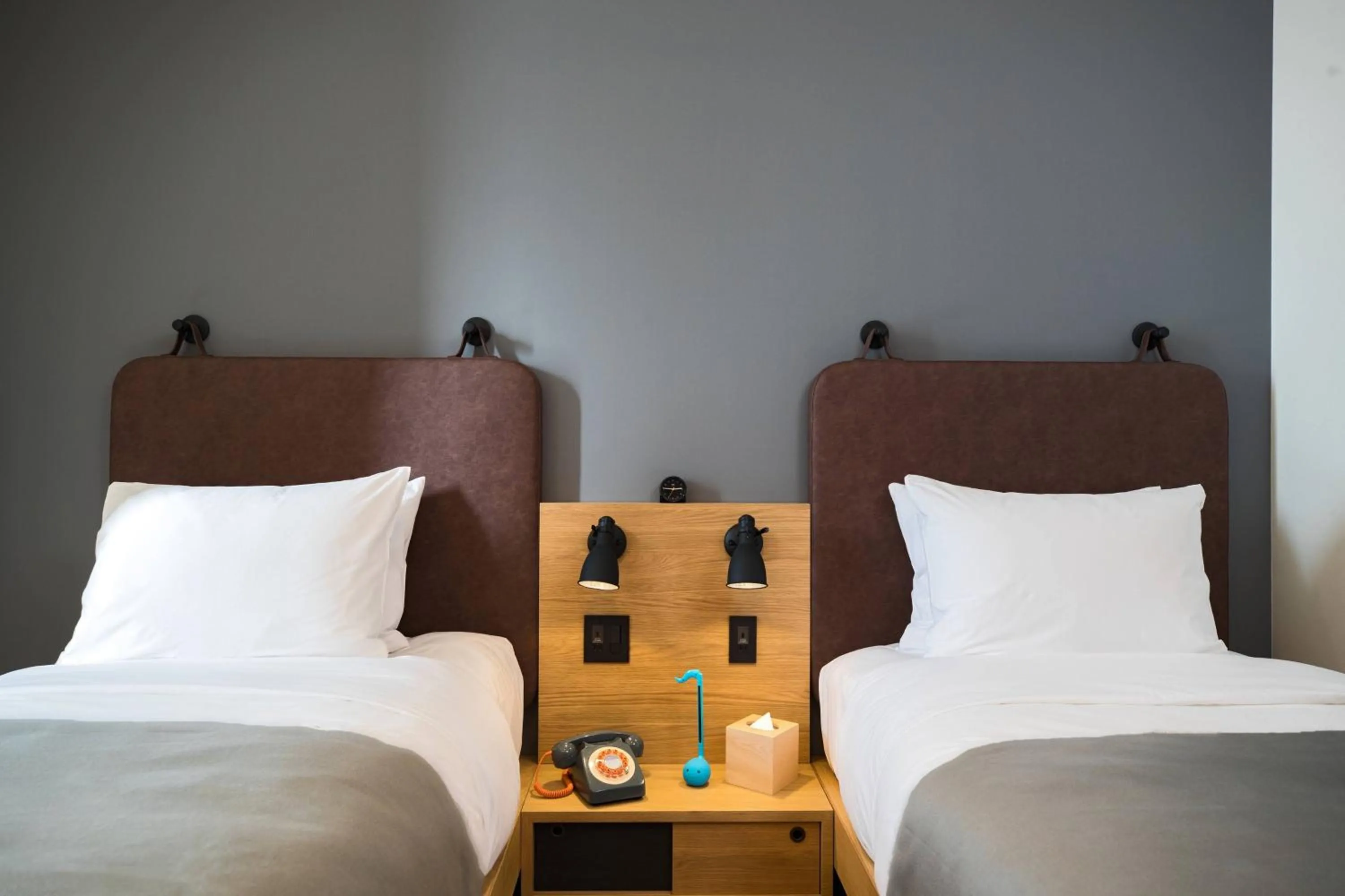 Photo of the whole room, Bed in MOXY Osaka Honmachi