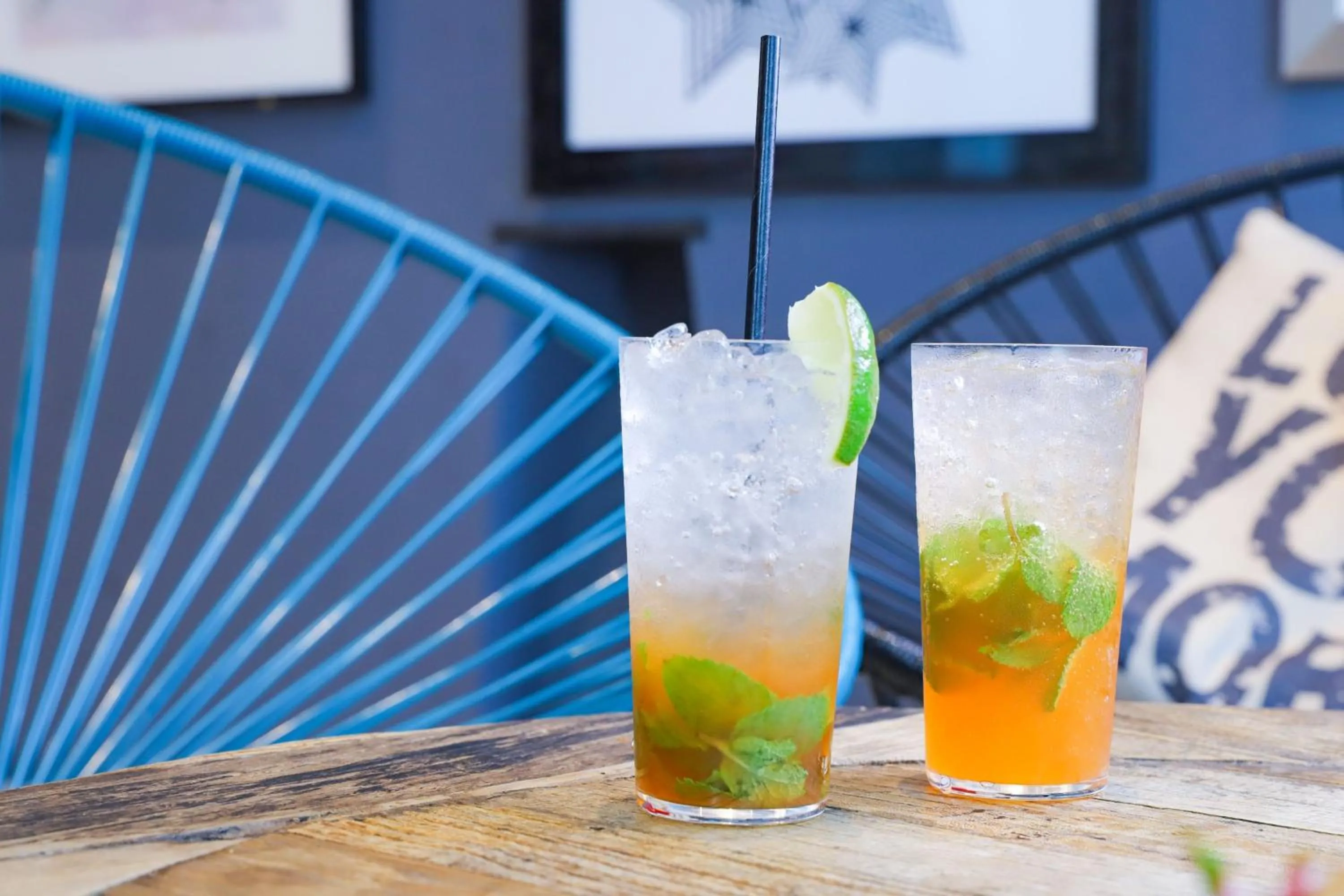 Lounge or bar in MOXY Osaka Honmachi