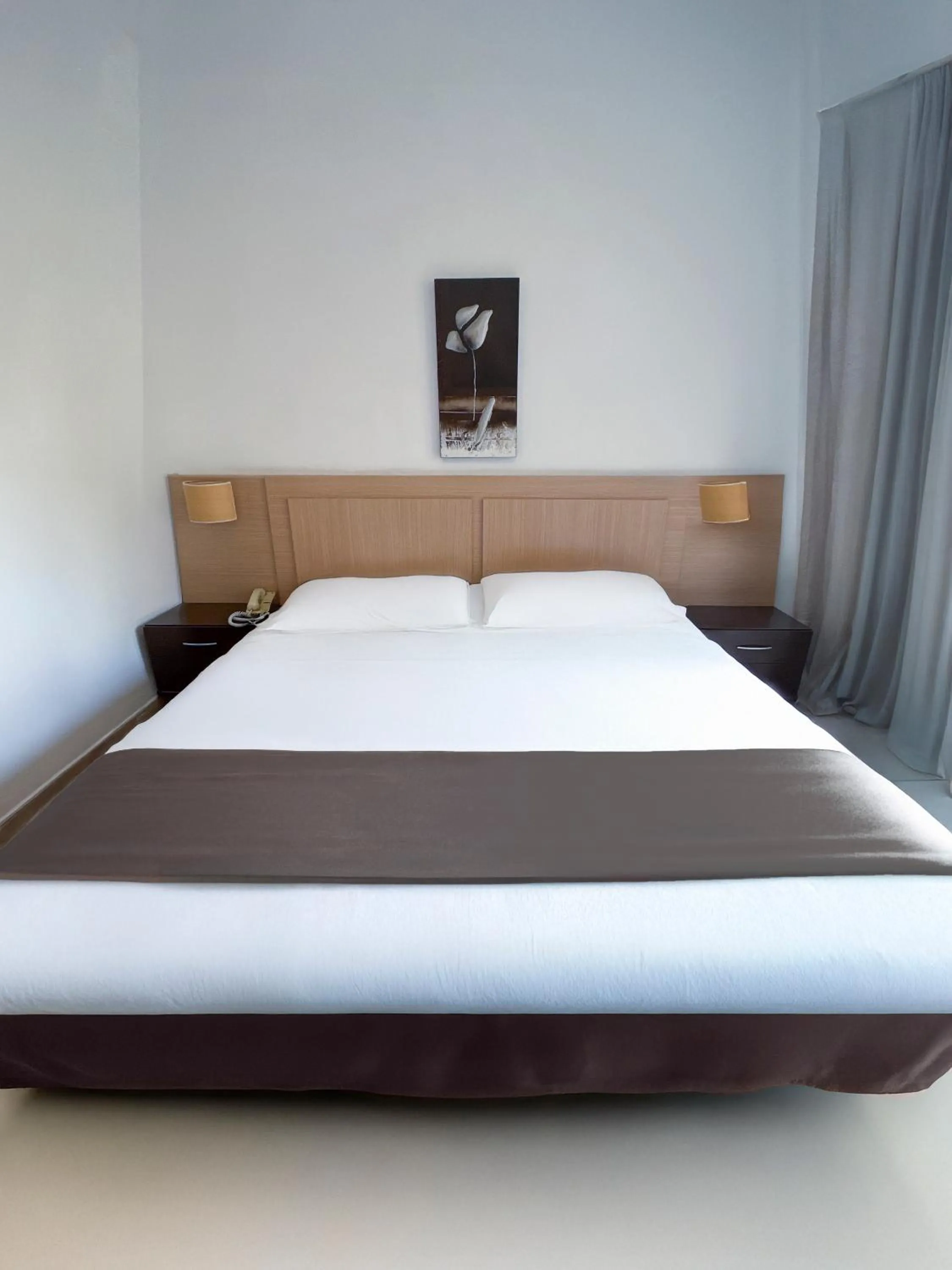 Bed in Hotel Primavera Benidorm