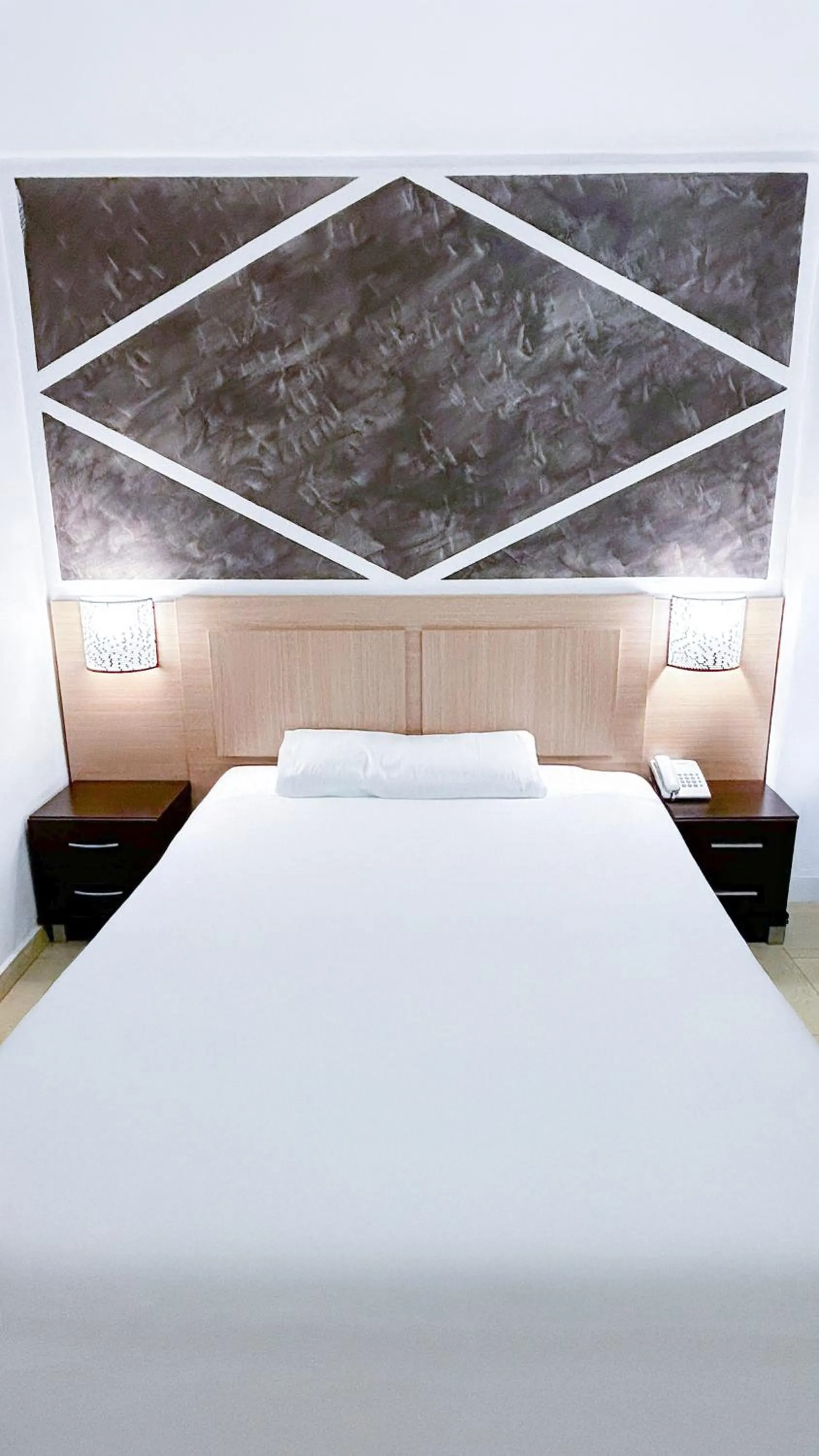 Bed in Hotel Primavera Benidorm