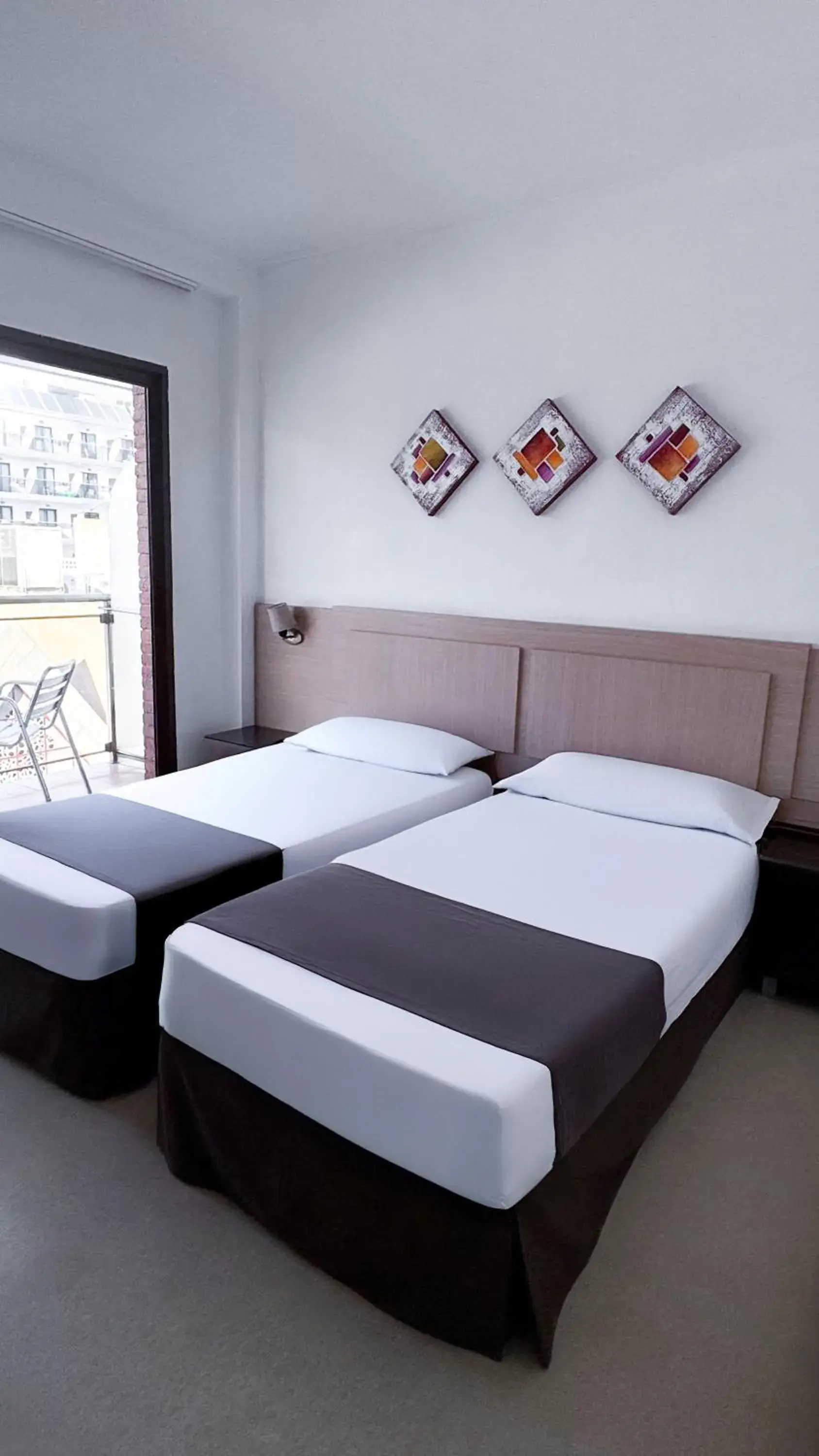 Bed in Hotel Primavera Benidorm Bed in Hotel Primavera Benidorm