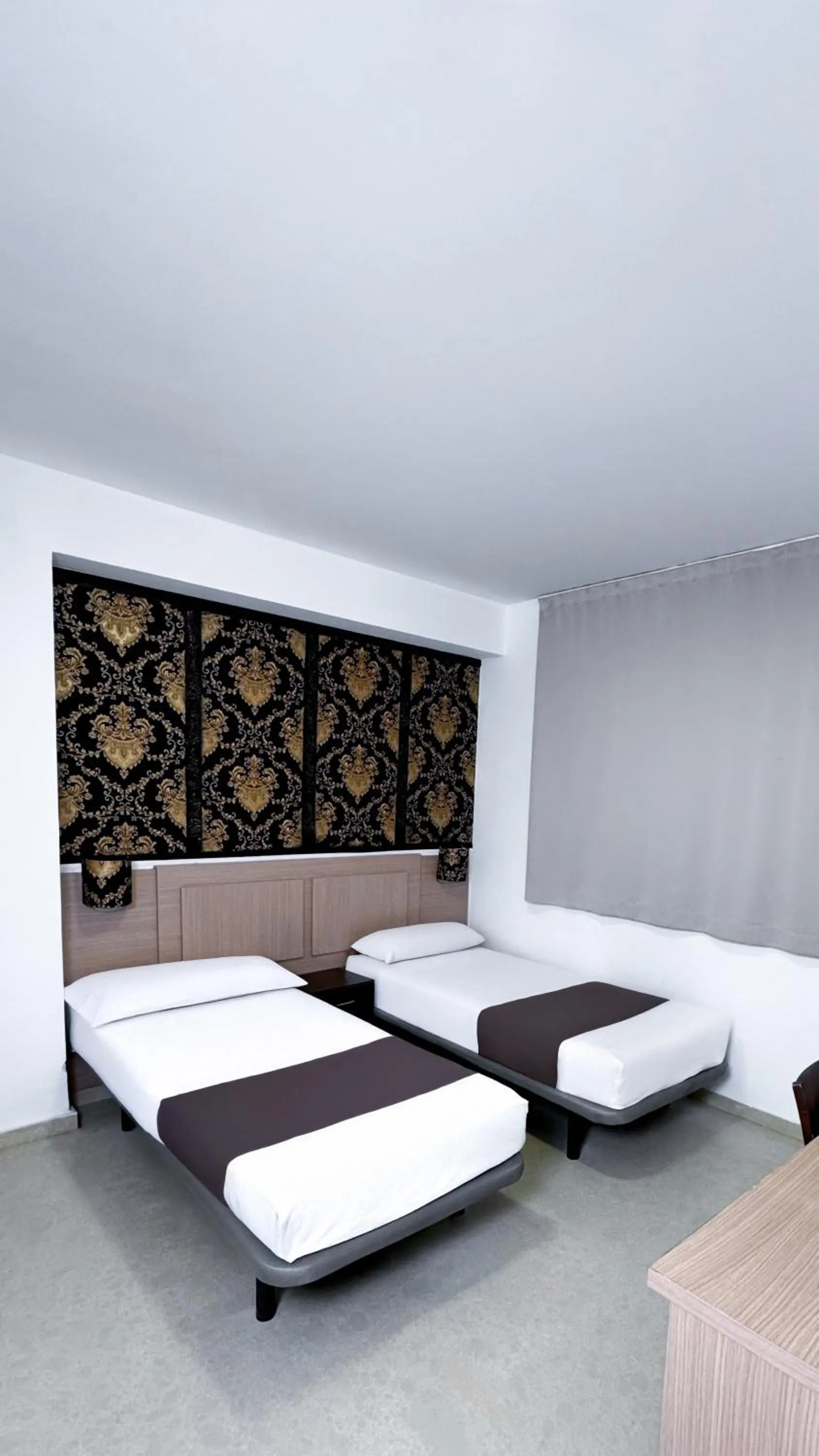 Bed in Hotel Primavera Benidorm