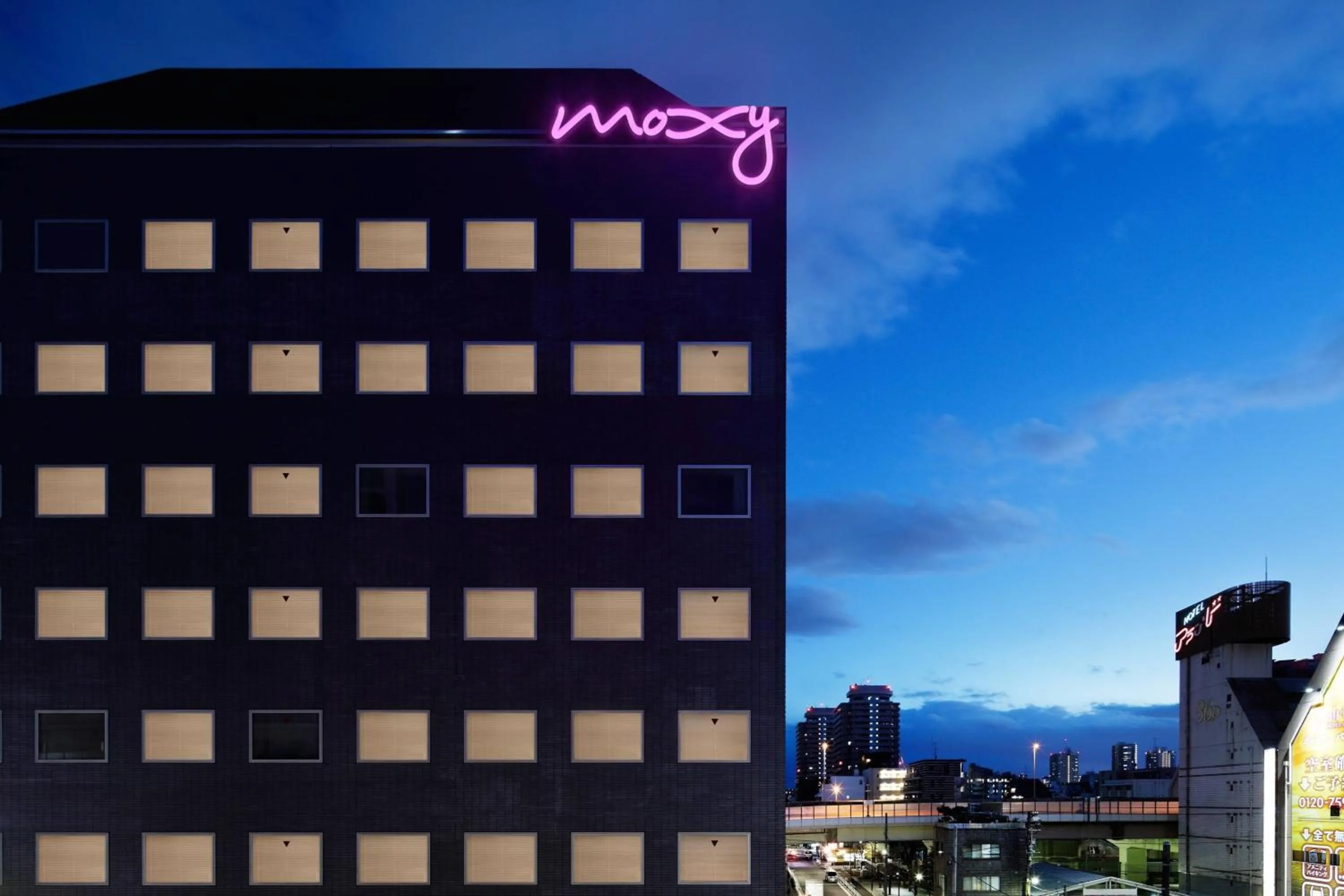 Property building in MOXY Tokyo Kinshicho