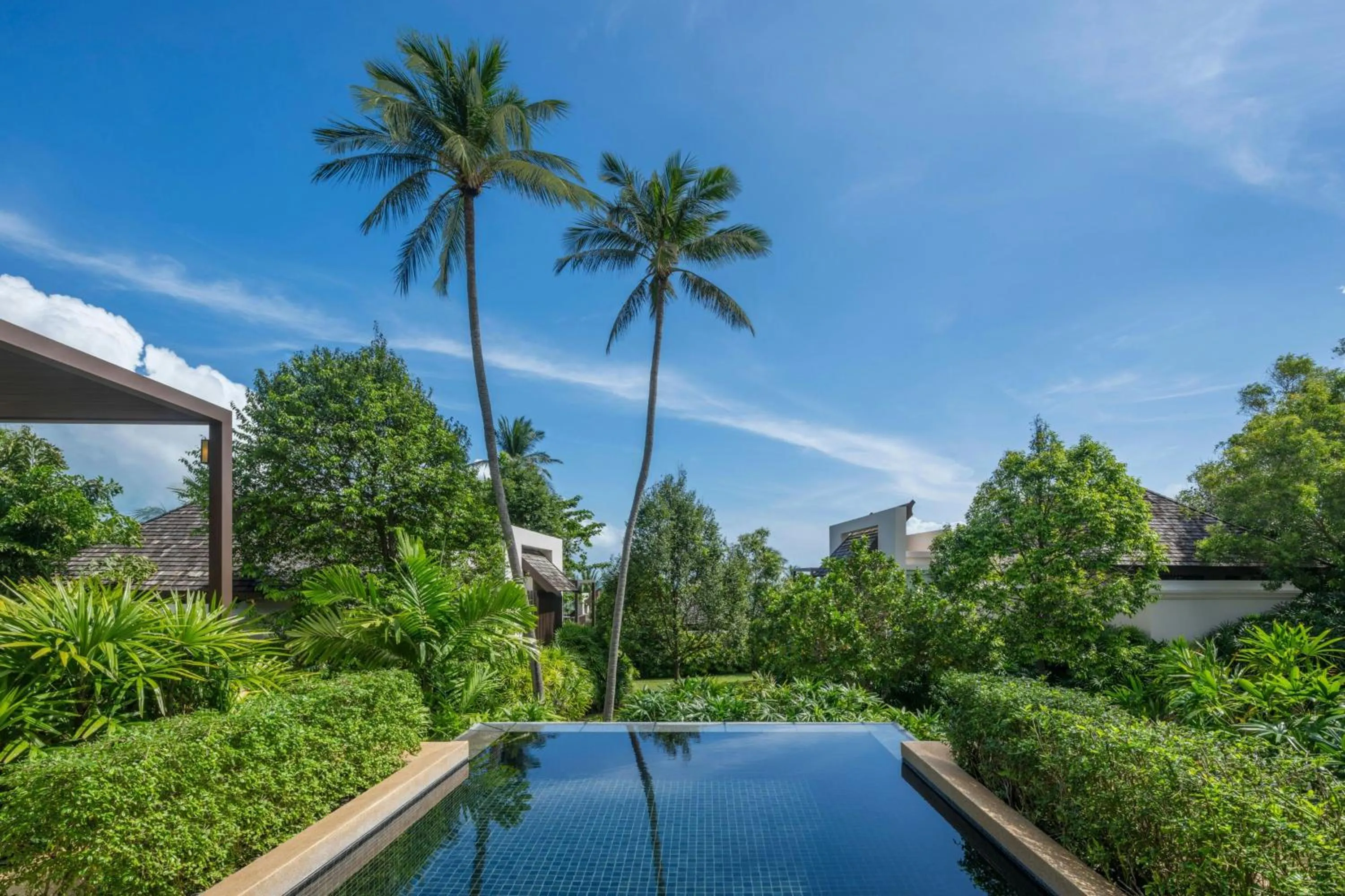 Swimming pool in The Ritz-Carlton, Koh Samui