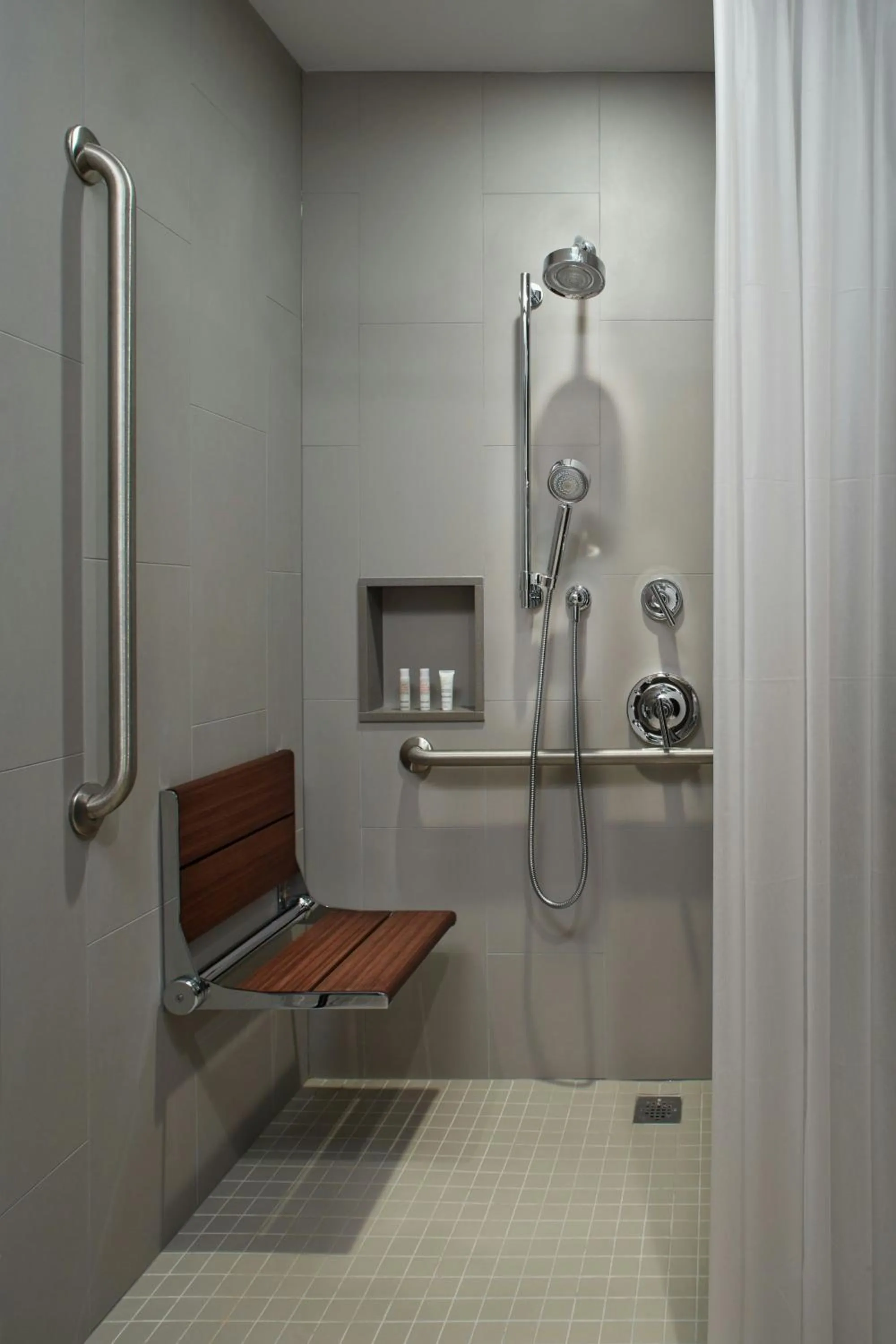 Bathroom in Toronto Marriott Markham