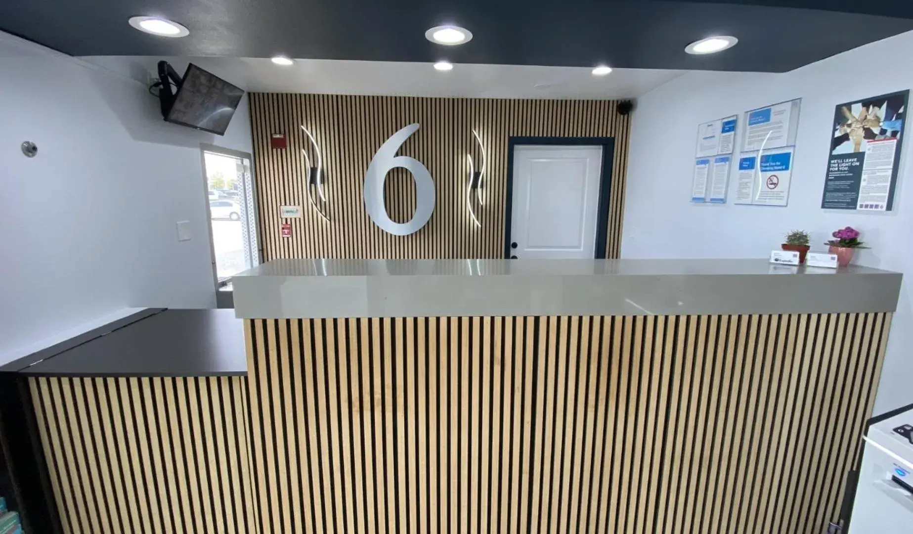 Lobby or reception in Motel 6-Costa Mesa, CA Lobby or reception in Motel 6-Costa Mesa, CA