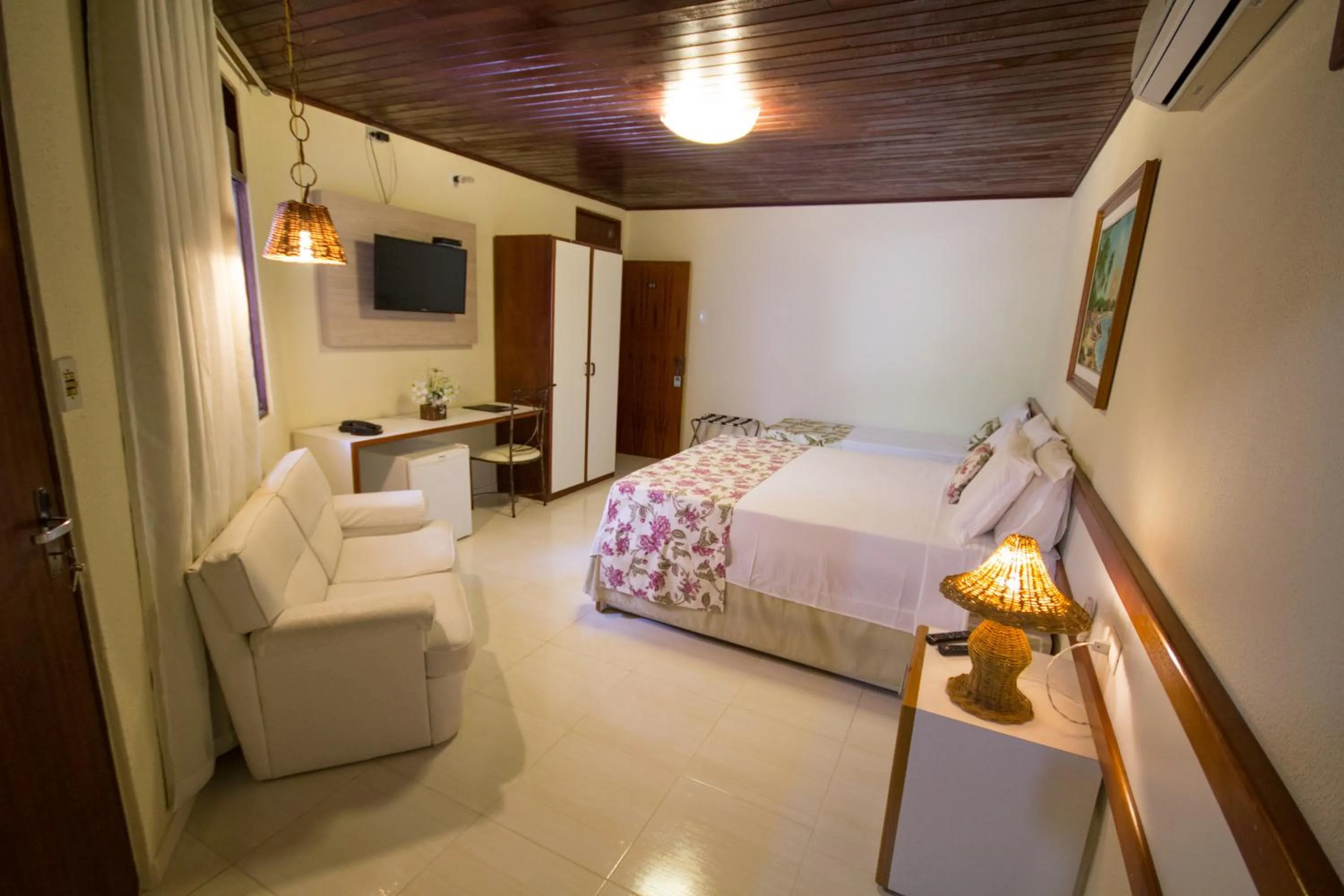 Photo of the whole room, Bed in Pousada Shalom Beach