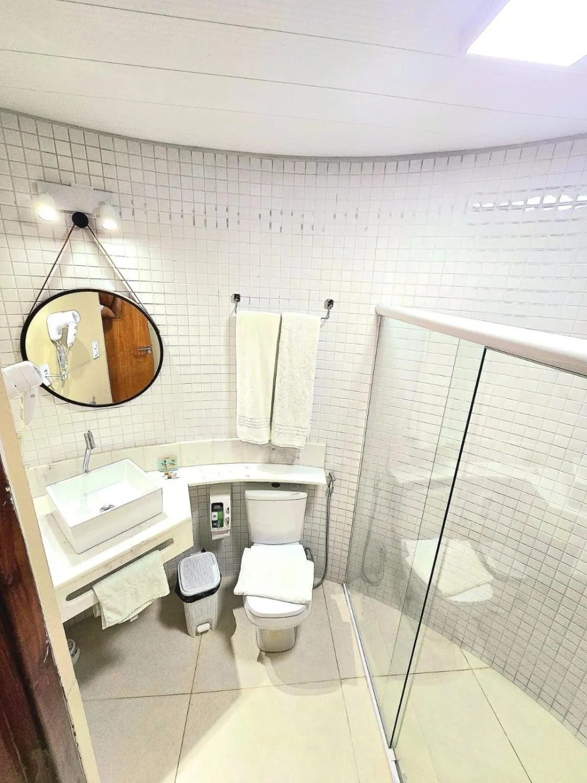 Toilet in Pousada Shalom Beach