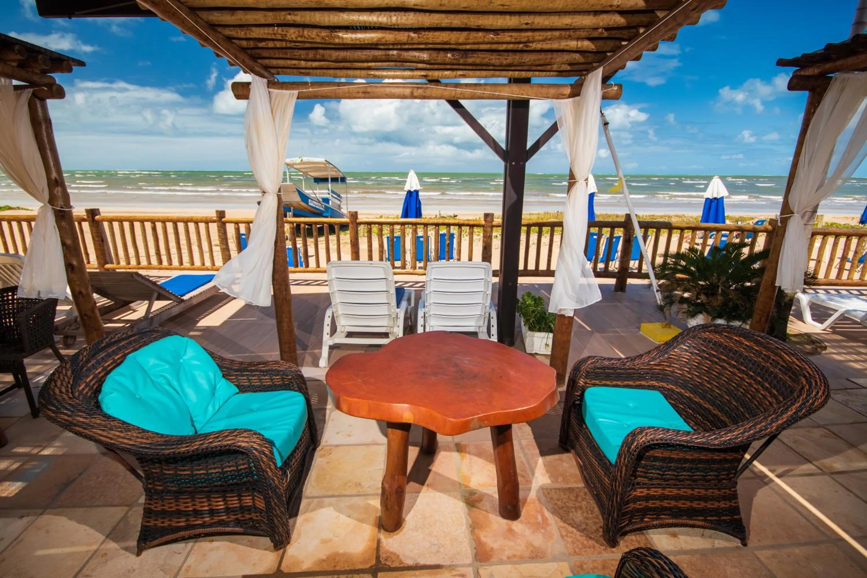 Swimming pool in Pousada Shalom Beach