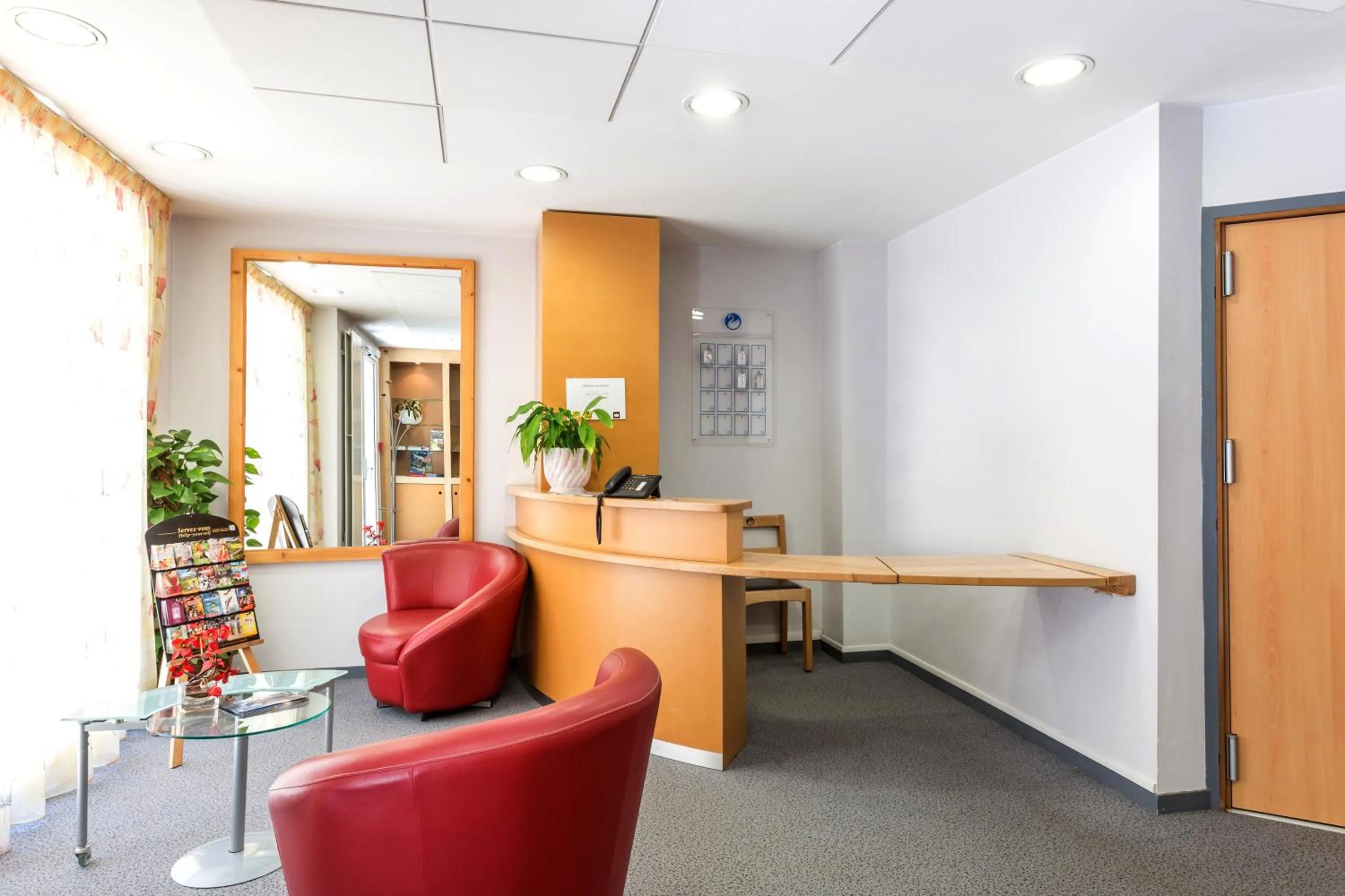 Logis Hotel Restaurant Le Cygne