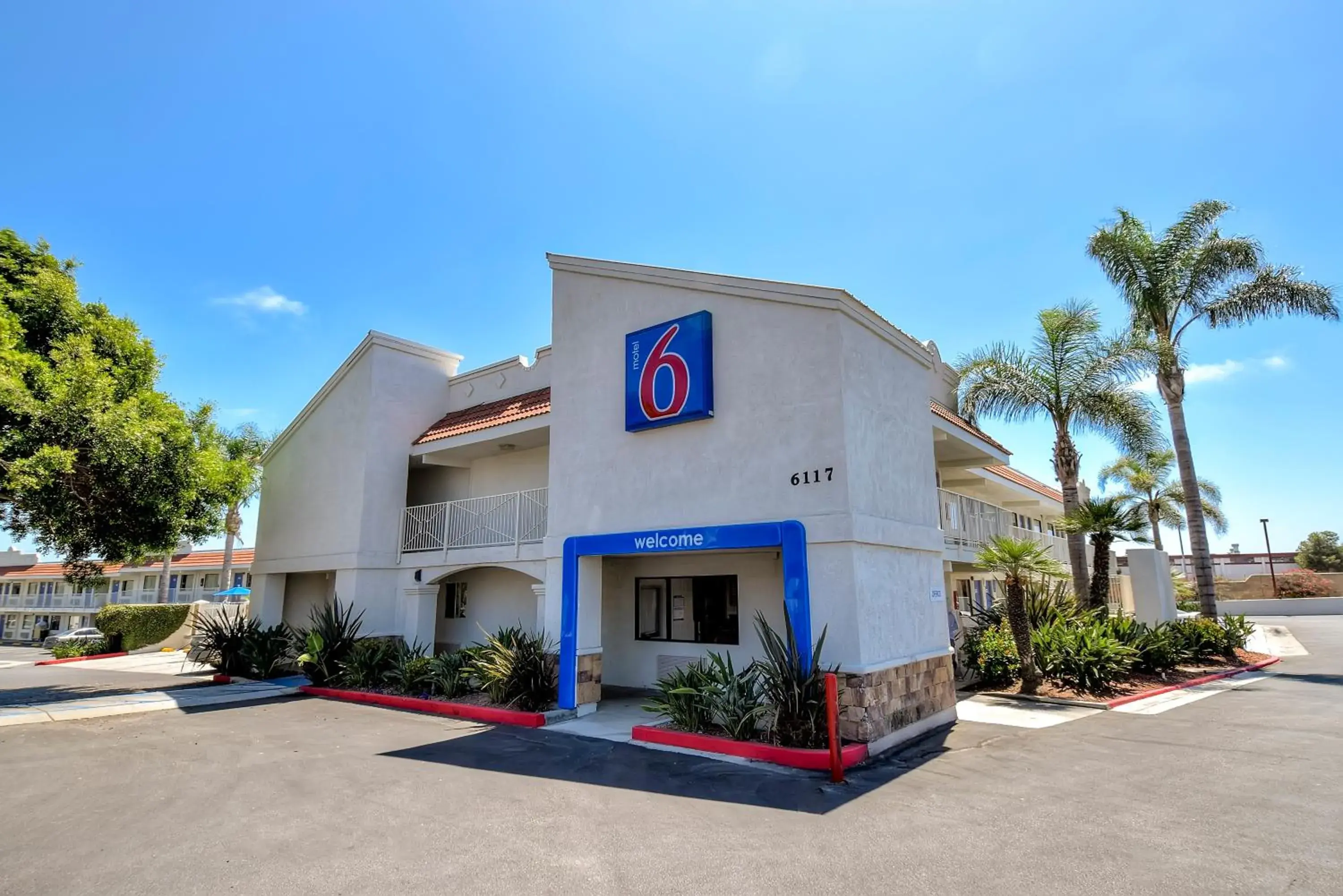 Motel 6-Carlsbad, CA - East Near LEGOLAND Motel 6-Carlsbad, CA - East Near LEGOLAND