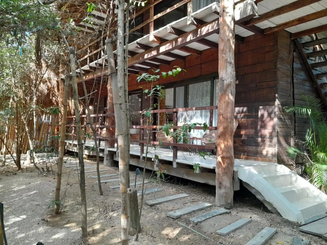 Property building in Amor Rooms