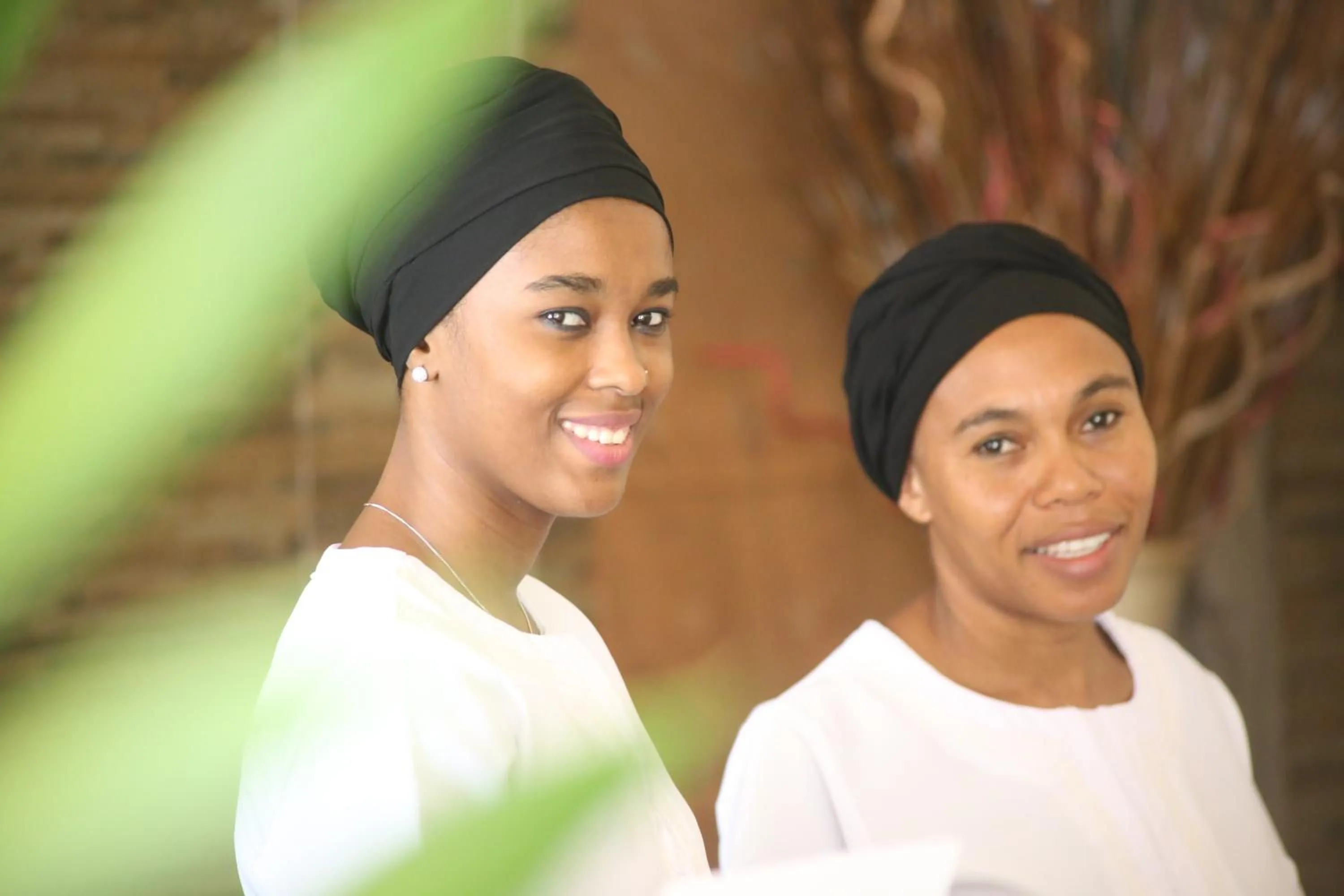 Staff in Retaj Moroni