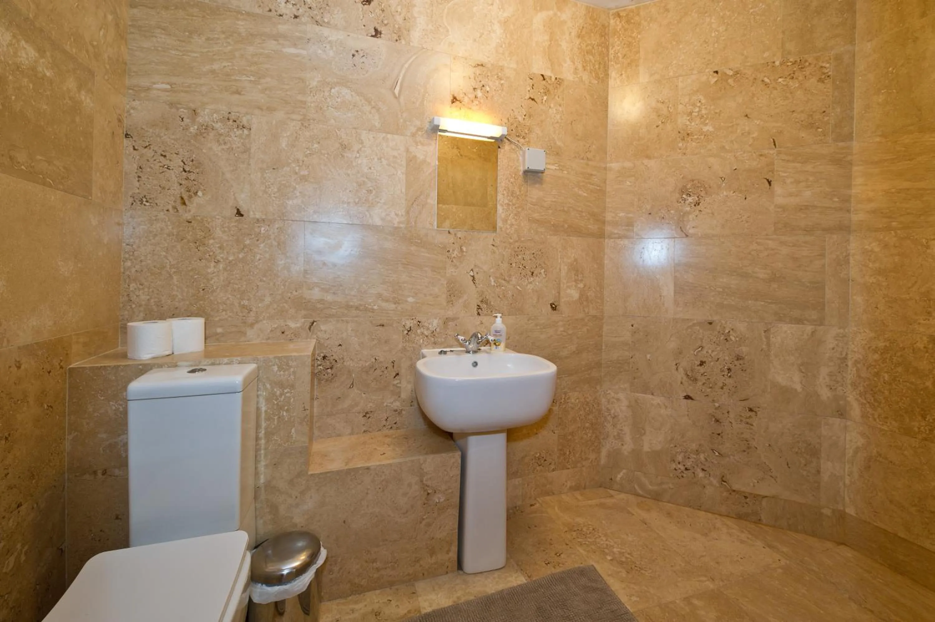 Bathroom in Moorepark West House