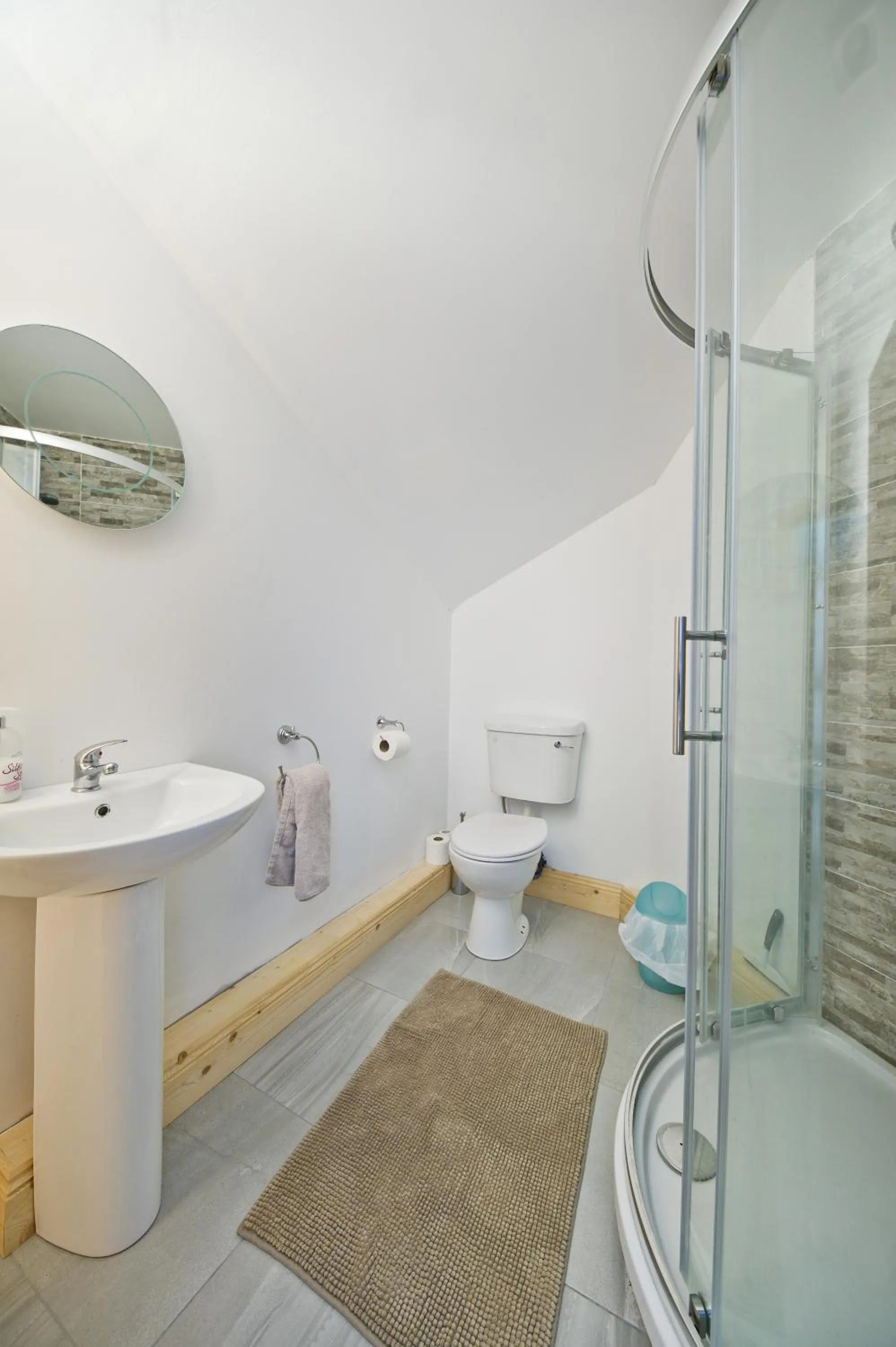 Bathroom in Moorepark West House