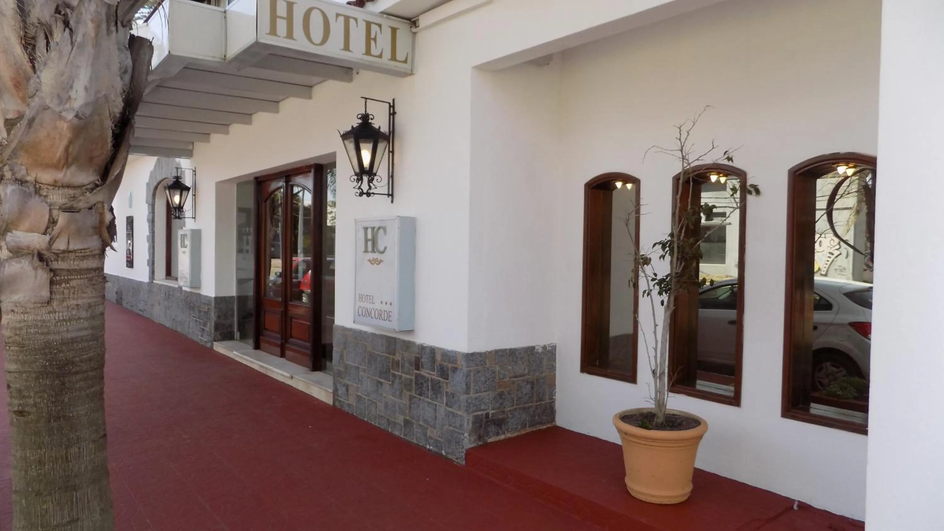 Facade/entrance in Hotel Concorde