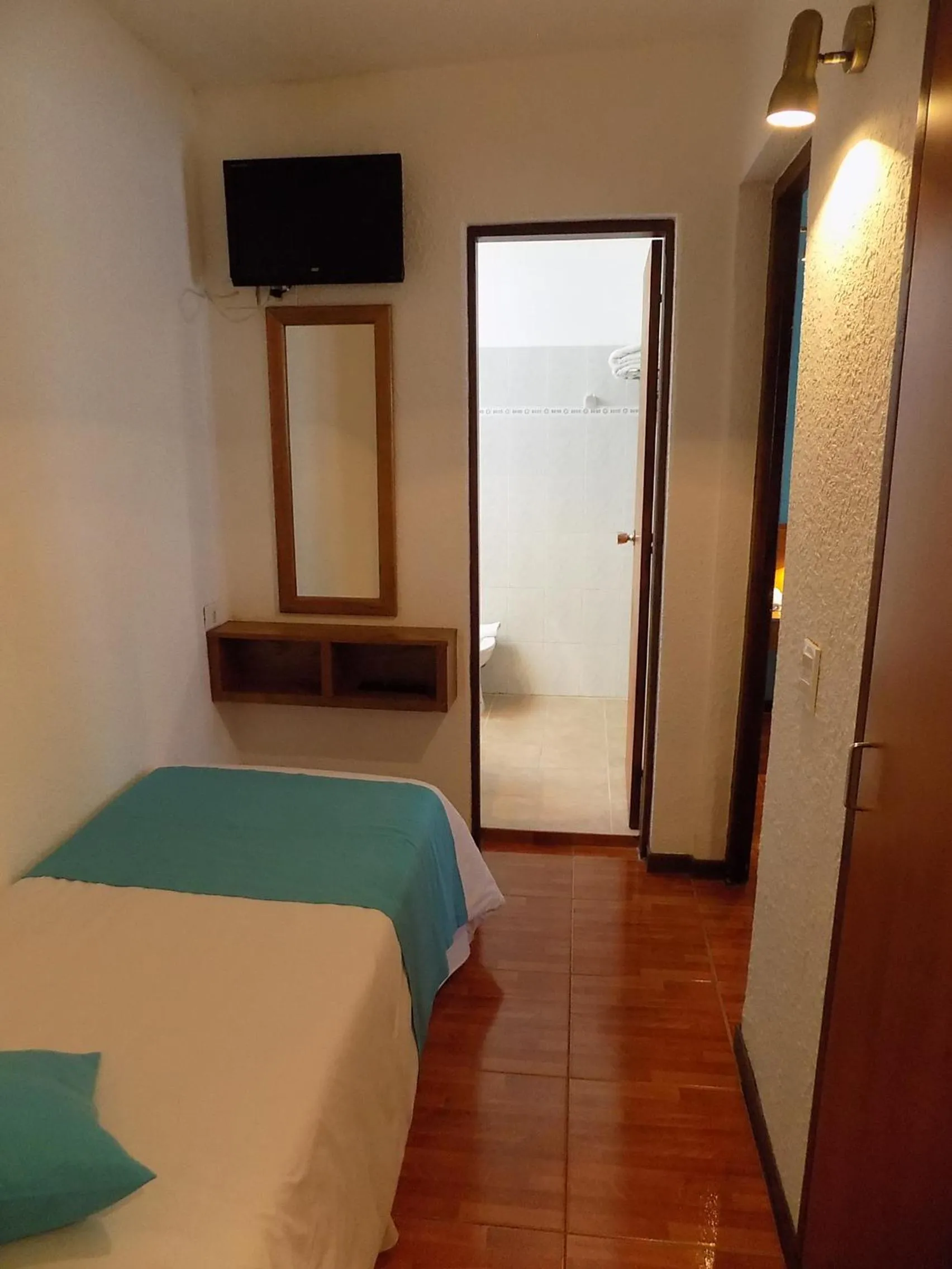 Photo of the whole room, Bed in Hotel Concorde