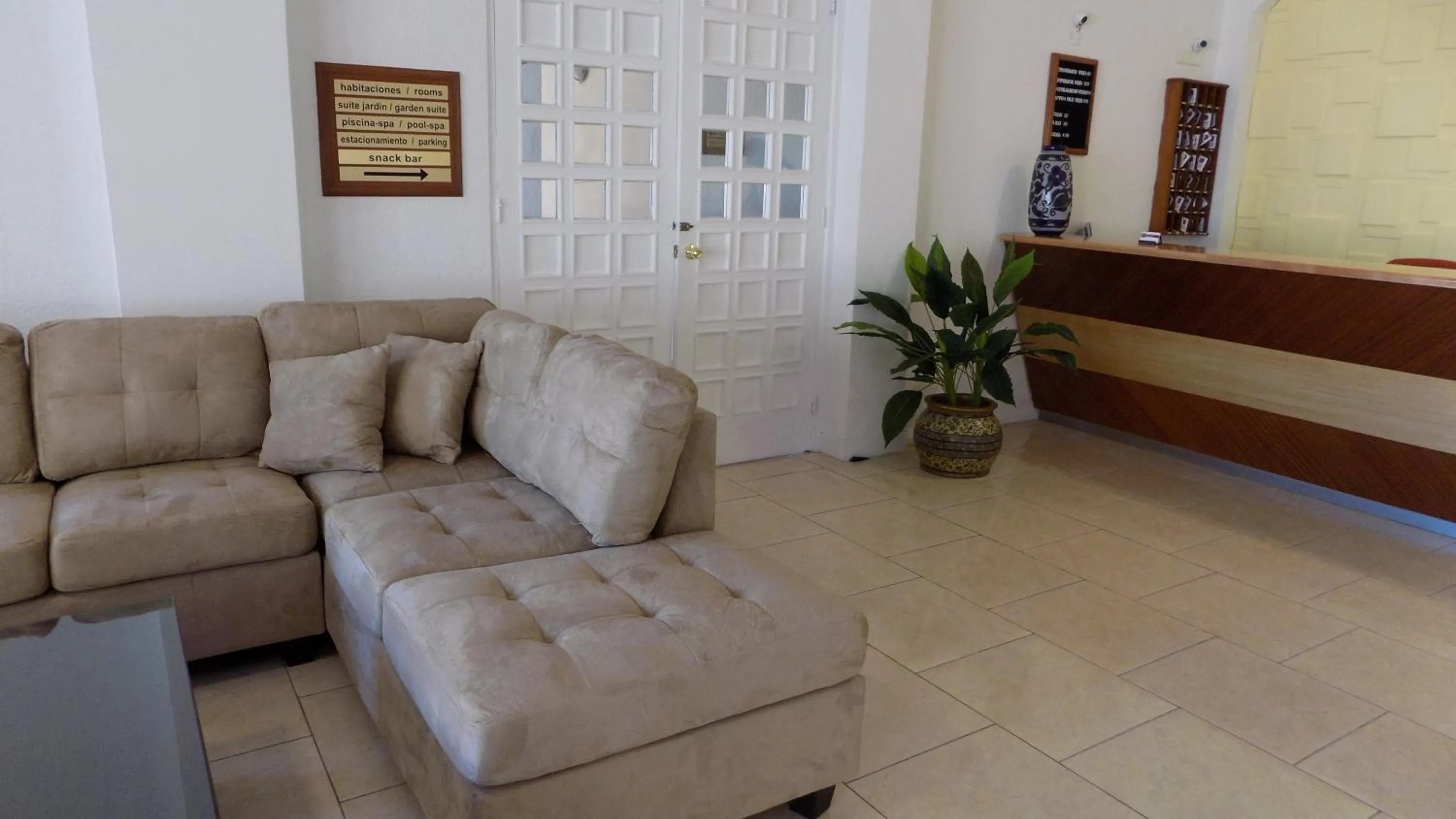 Living room in Hotel Concorde