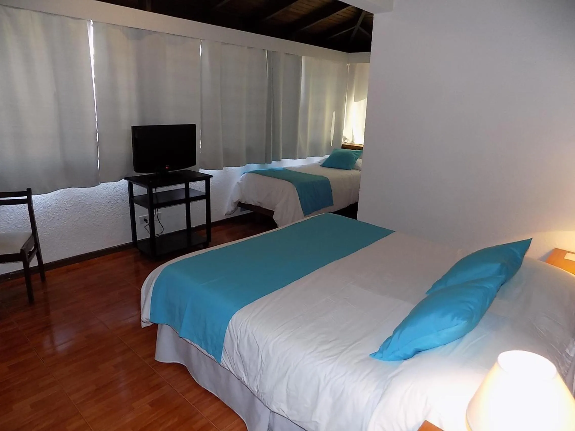 Photo of the whole room, Bed in Hotel Concorde