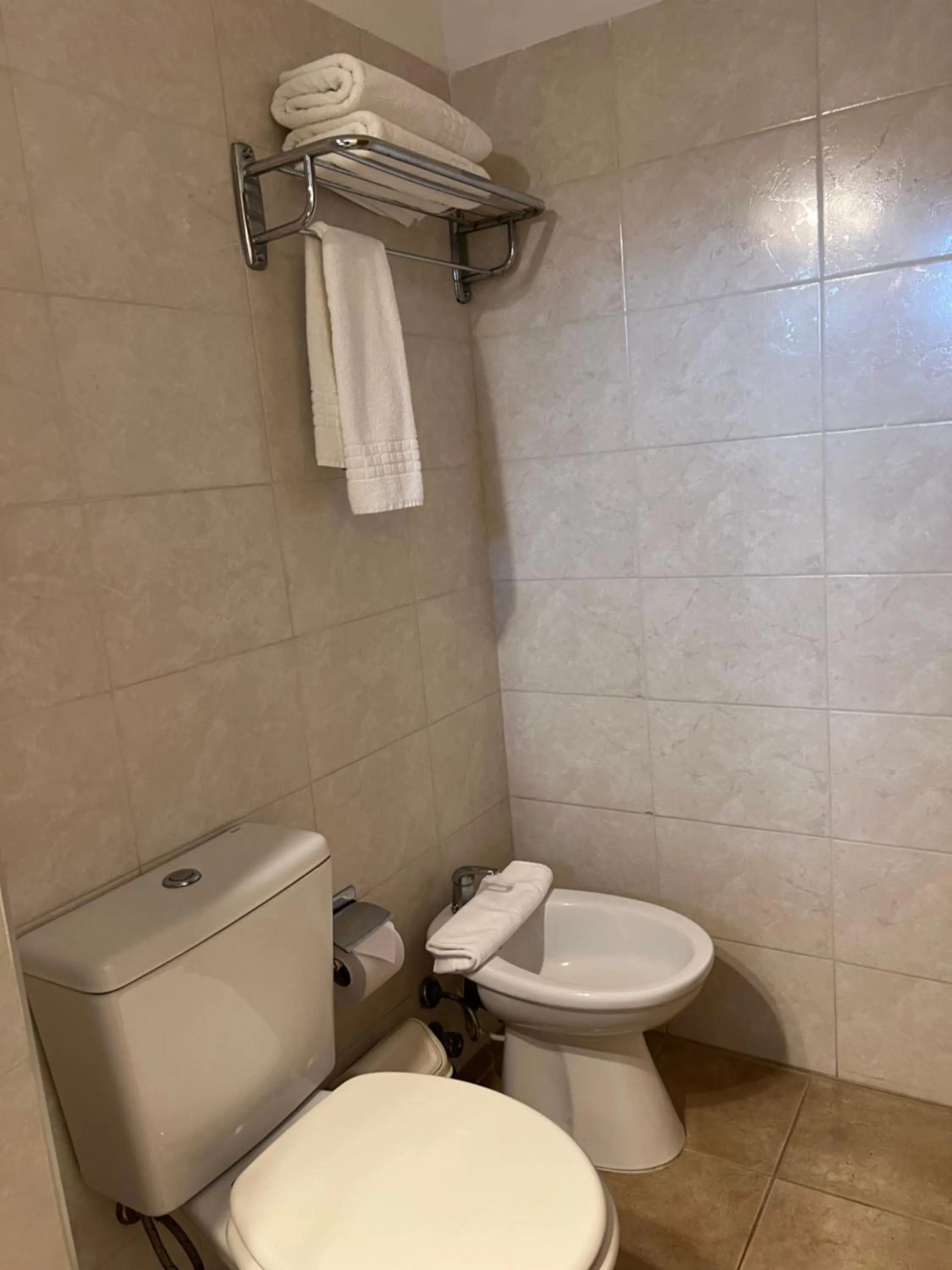 Bathroom in Hotel Concorde