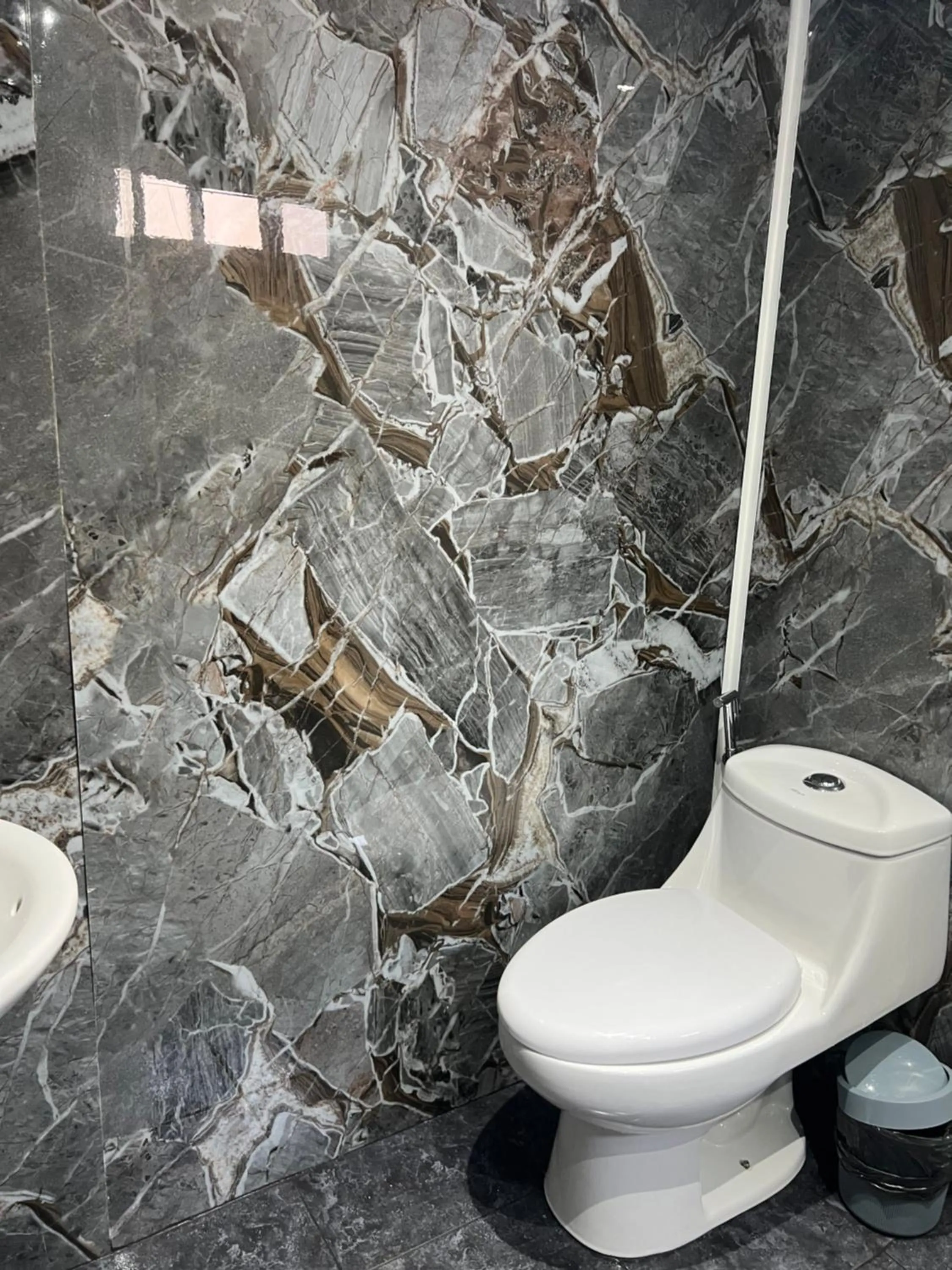 Bathroom in Hotel Concorde