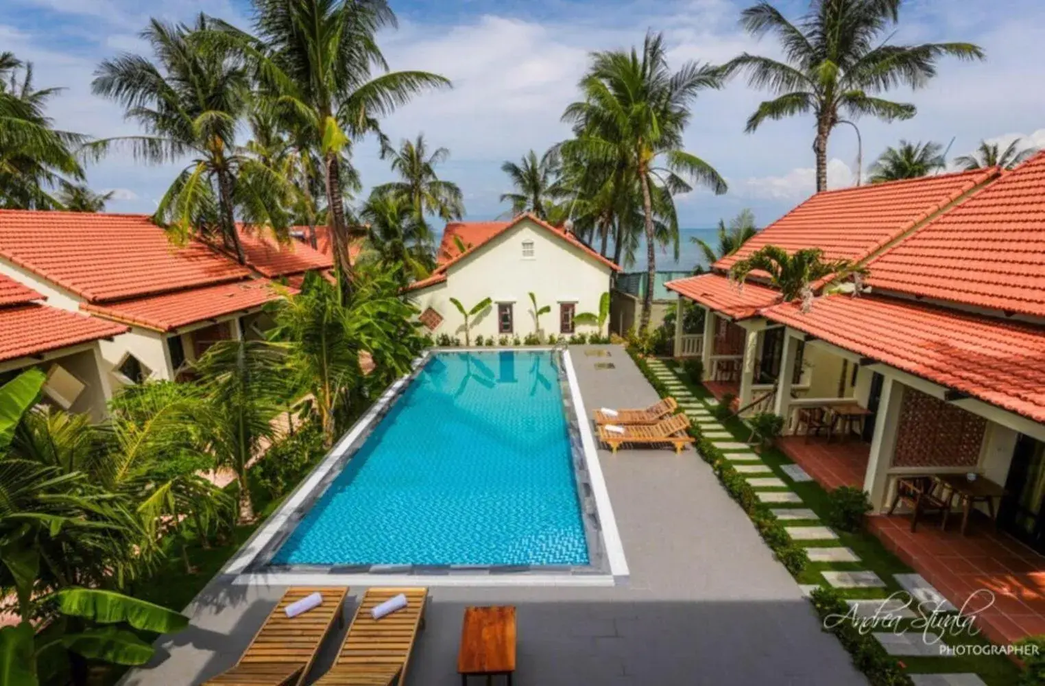Swimming pool in Hula Hula Seafront Phu Quoc Swimming pool in Hula Hula Seafront Phu Quoc