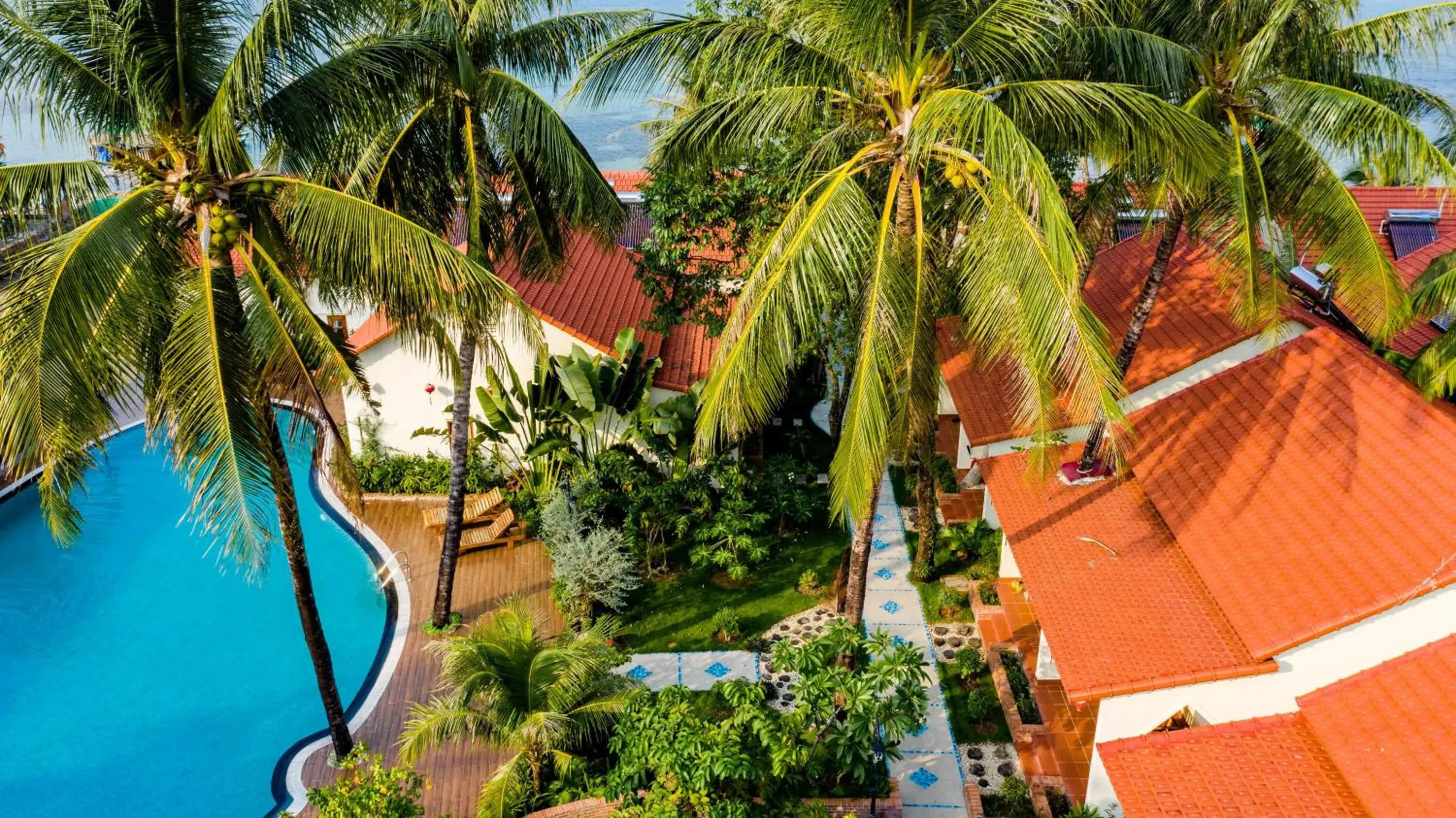 Property building in Hula Hula Seafront Phu Quoc Property building in Hula Hula Seafront Phu Quoc